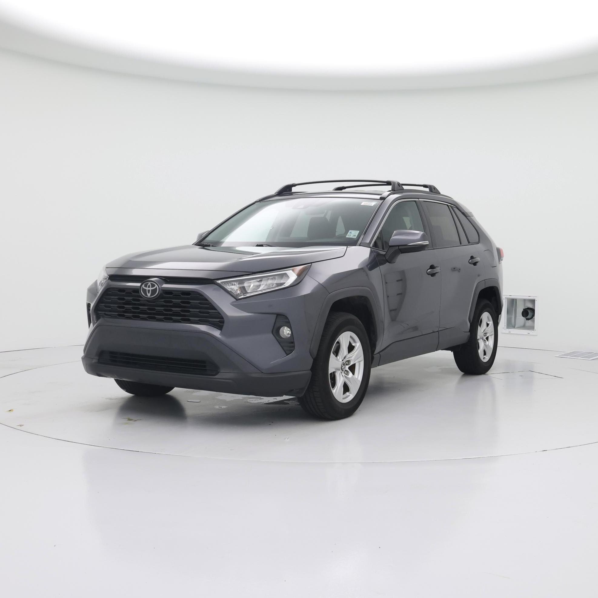 Thumbnail: 2020 Toyota RAV4 - 4