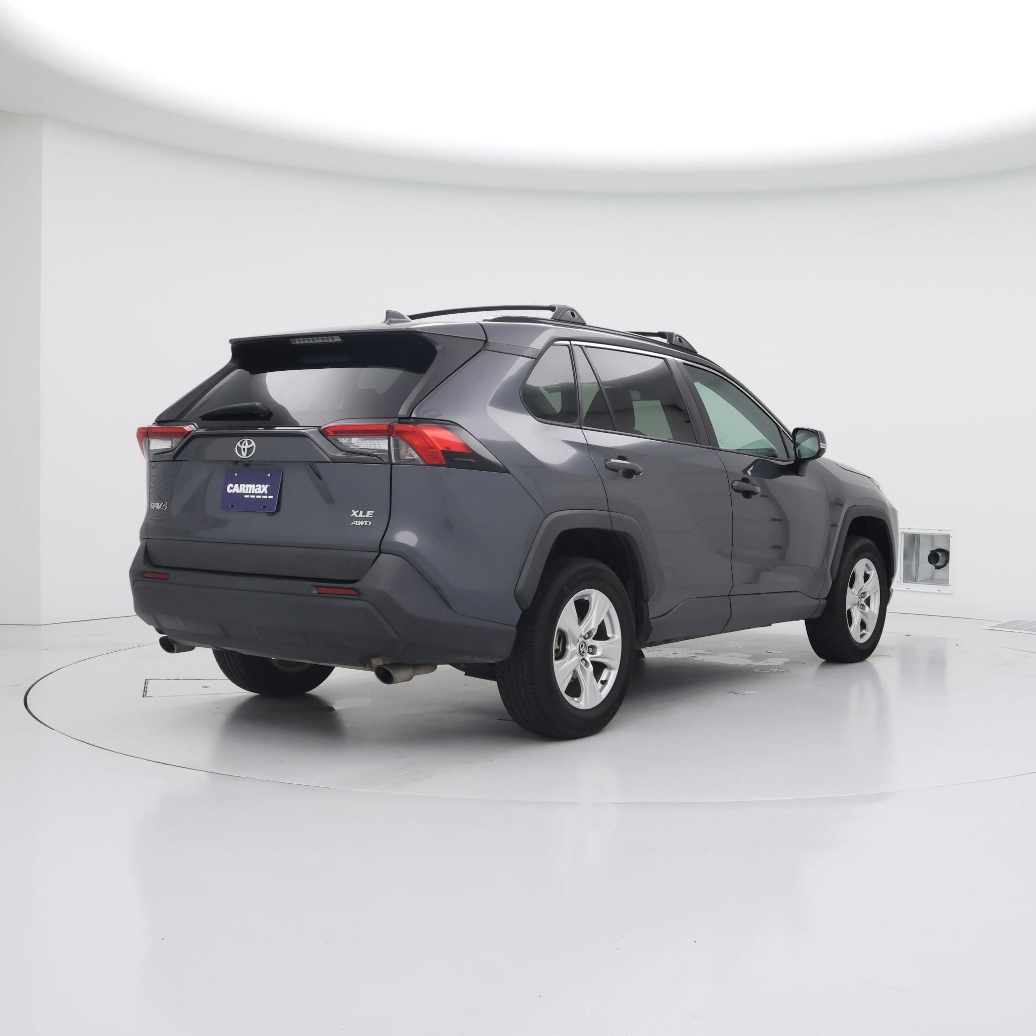 Thumbnail: 2020 Toyota RAV4 - 8