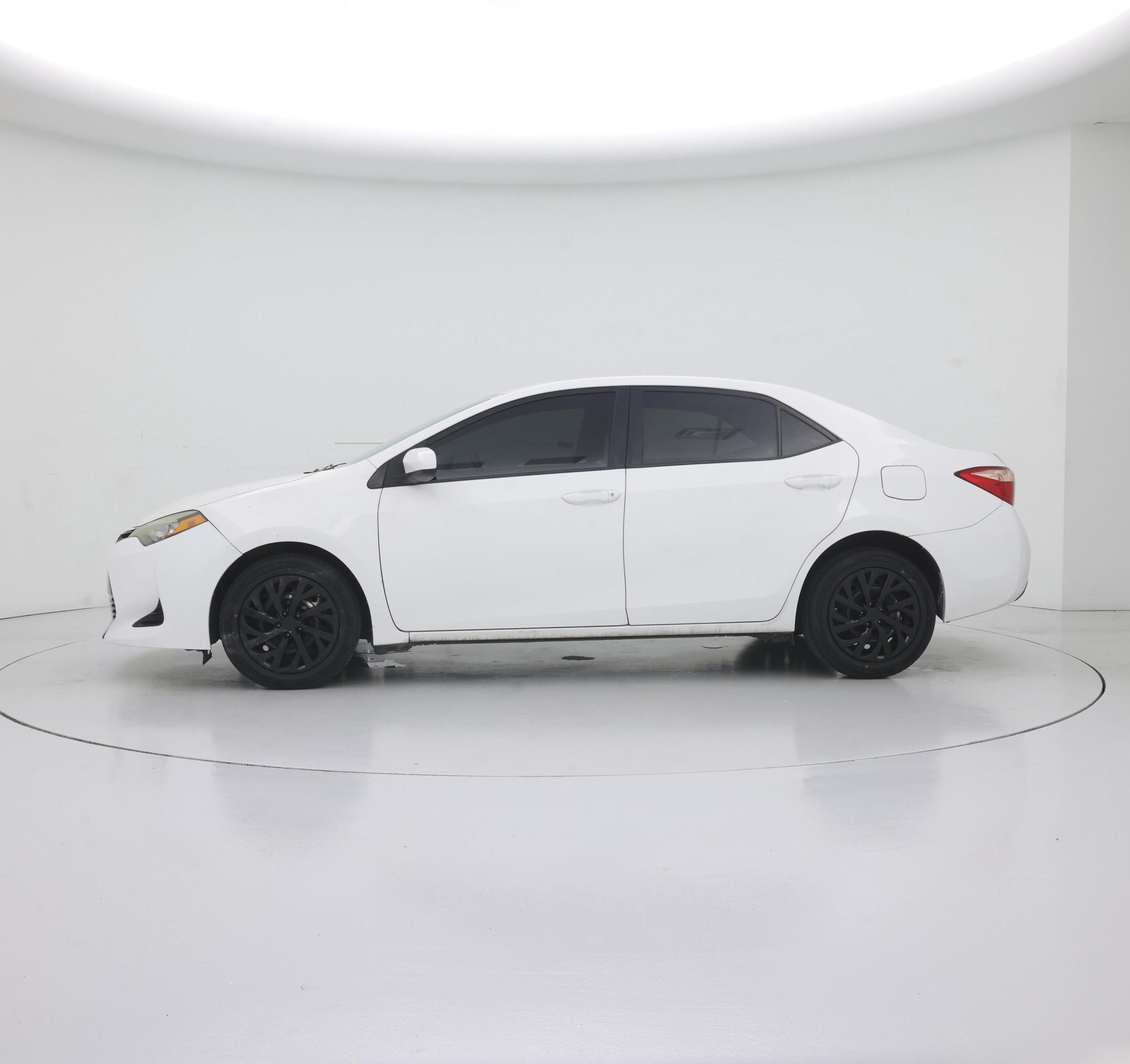 Thumbnail: 2019 Toyota Corolla - 3