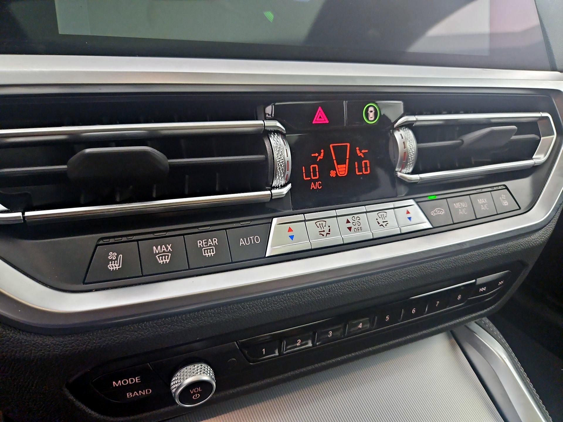 Thumbnail: 2023 BMW 4 Series - 15