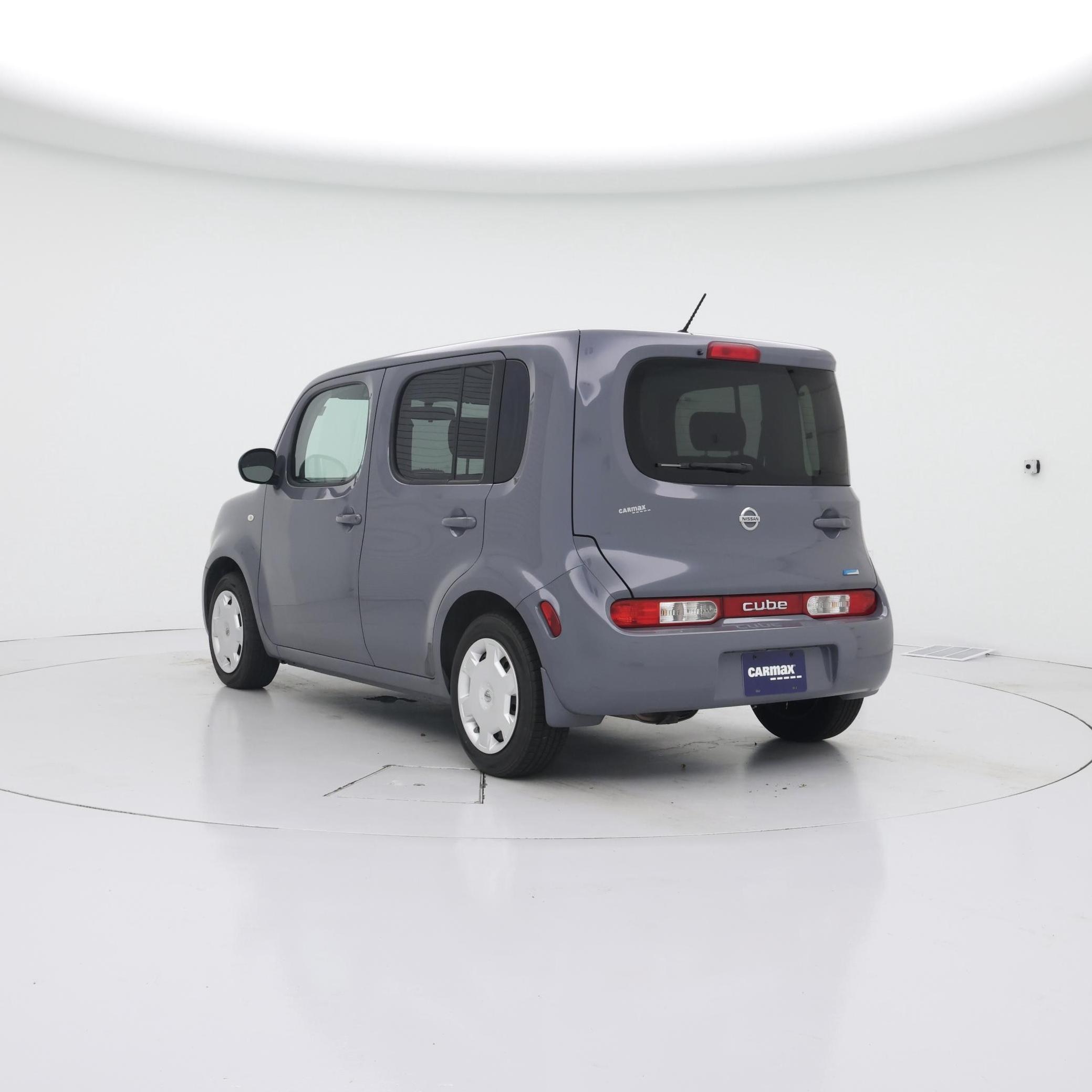 Thumbnail: 2013 Nissan Cube - 2
