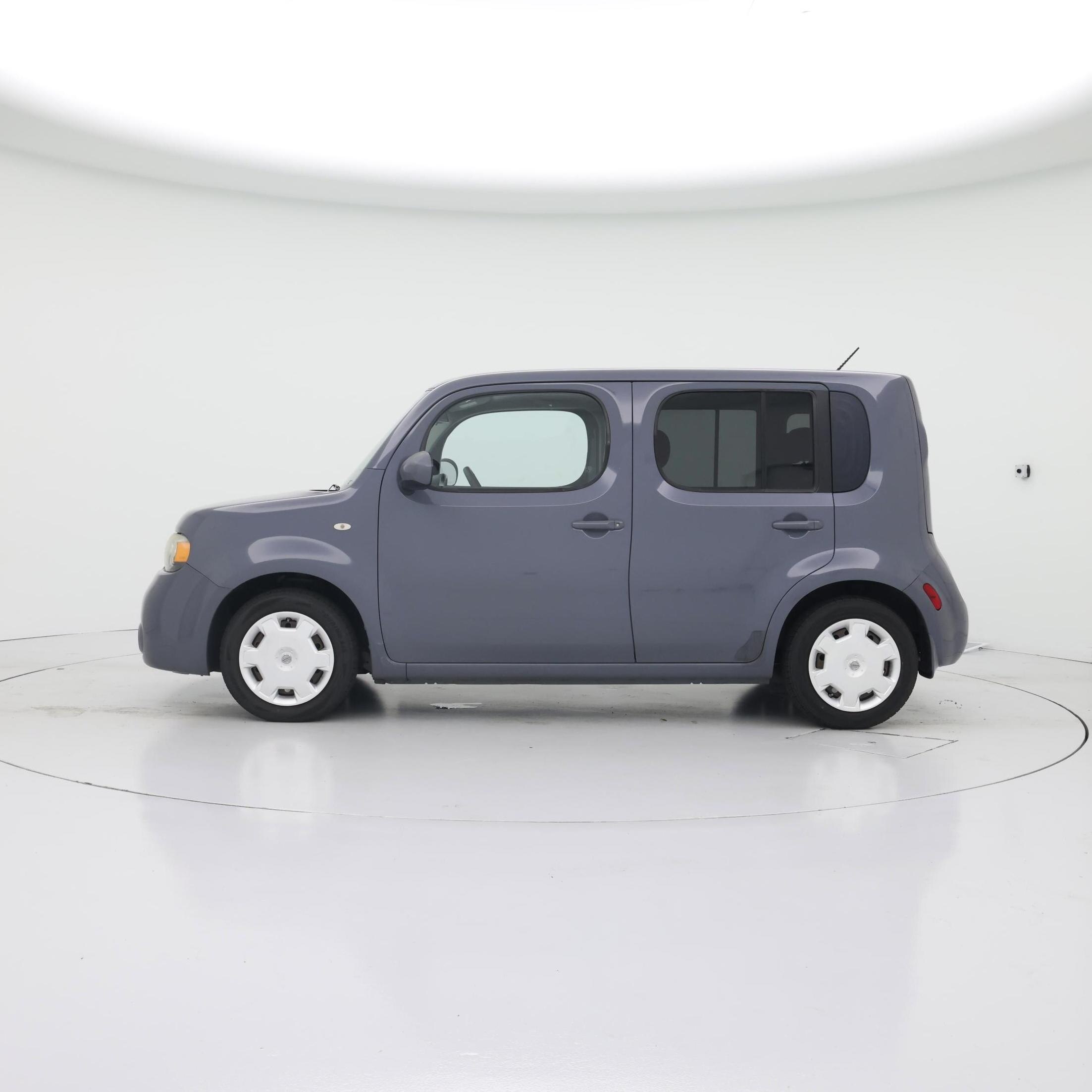 Thumbnail: 2013 Nissan Cube - 3
