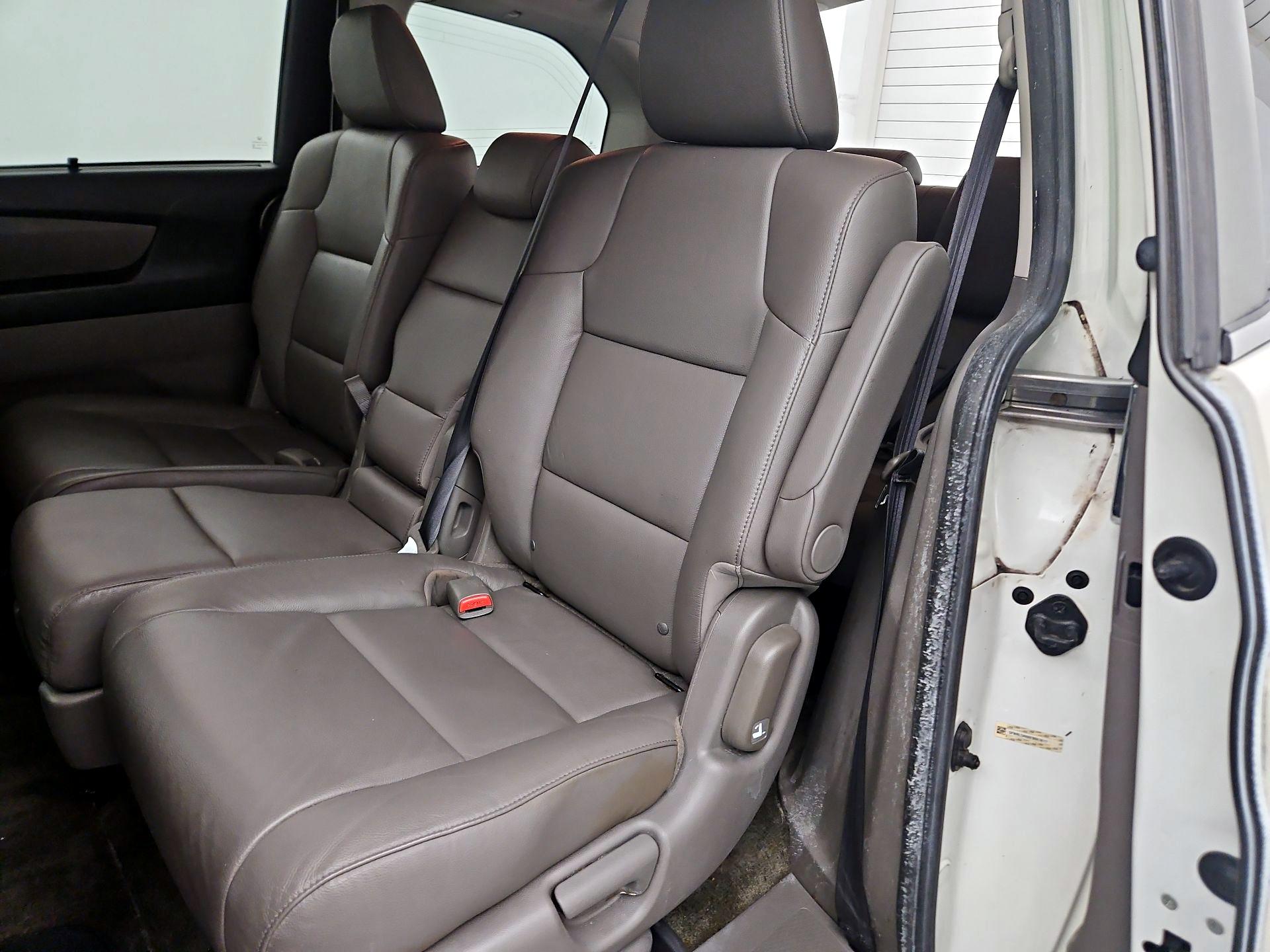 Thumbnail: 2014 Honda Odyssey - 19