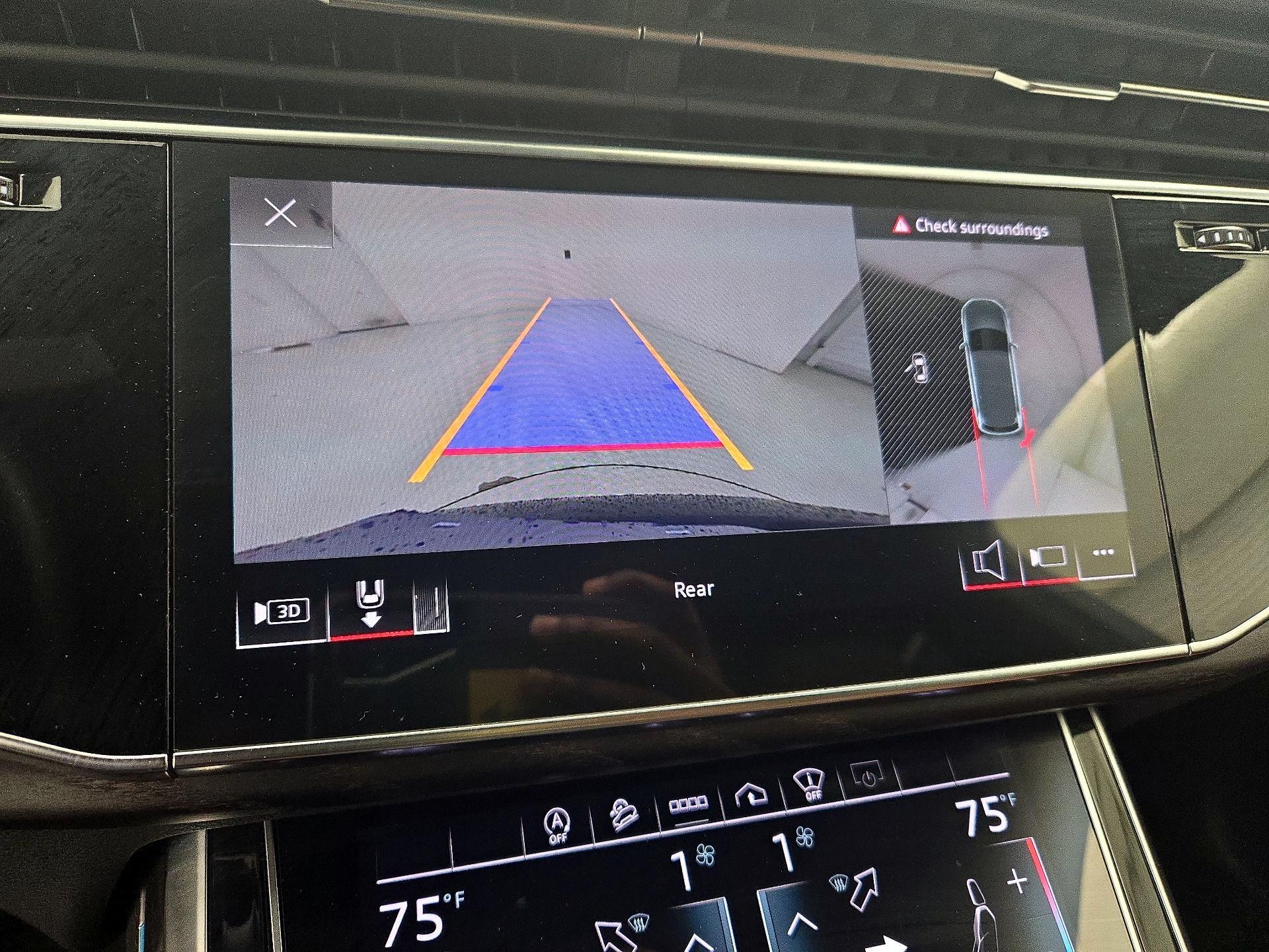 Thumbnail: 2021 Audi Q7 - 15