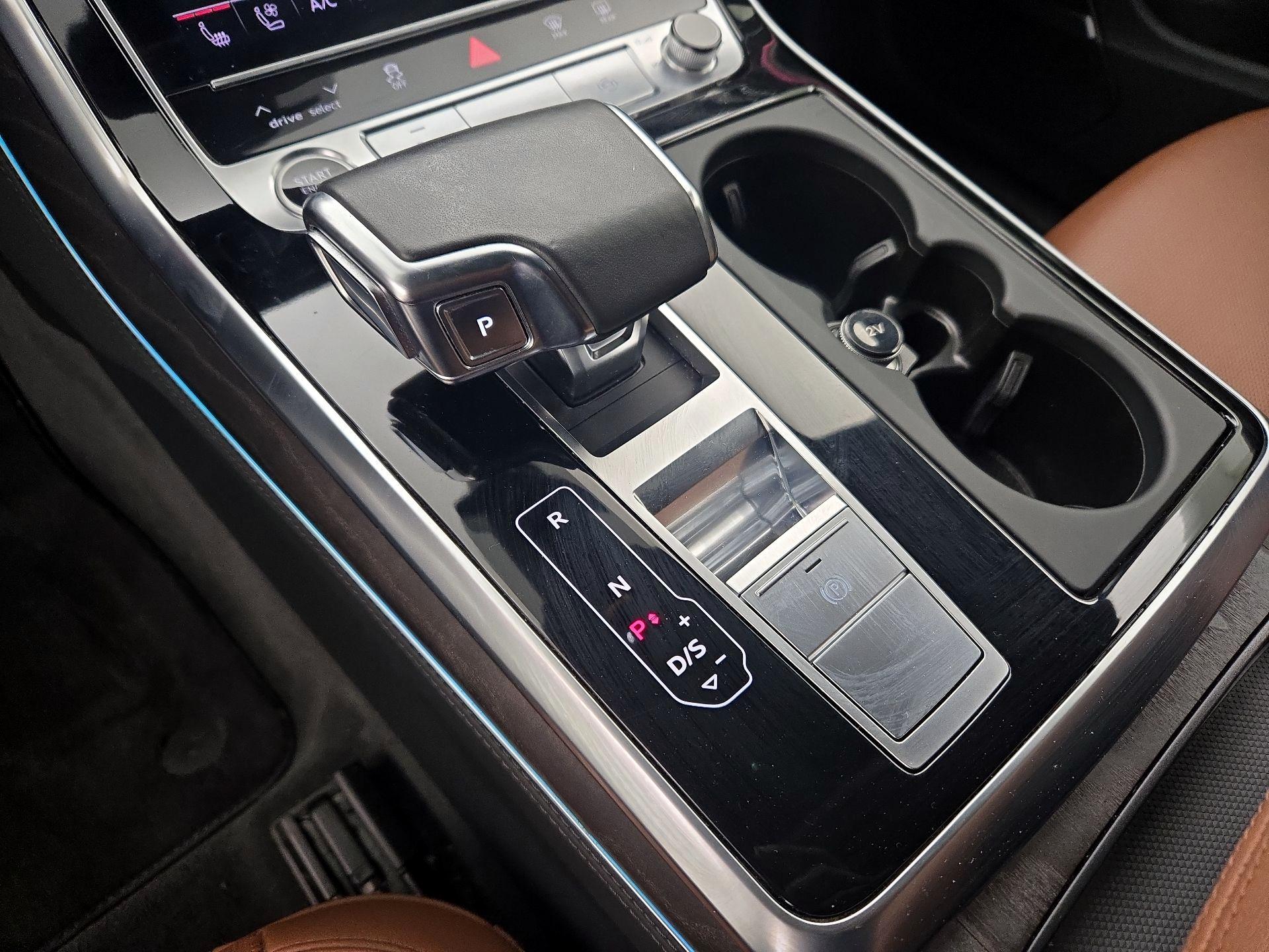 Thumbnail: 2021 Audi Q7 - 18