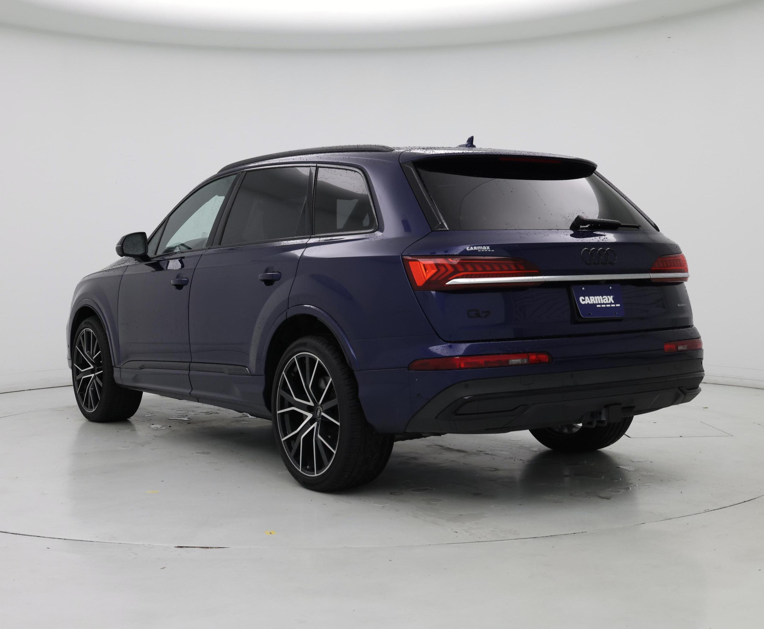 Thumbnail: 2021 Audi Q7 - 2