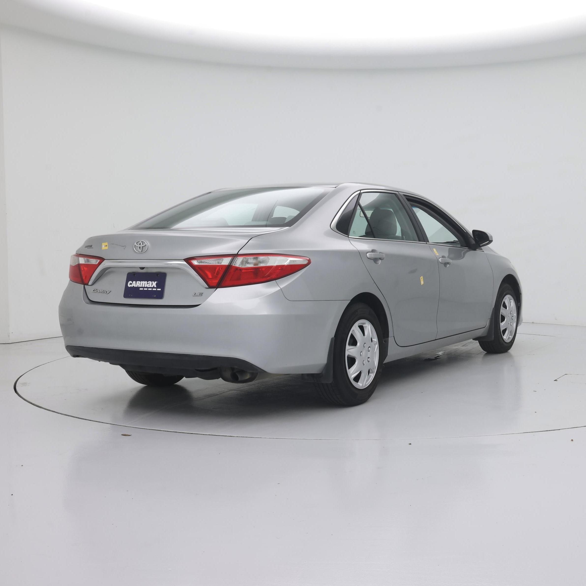 Thumbnail: 2017 Toyota Camry - 8