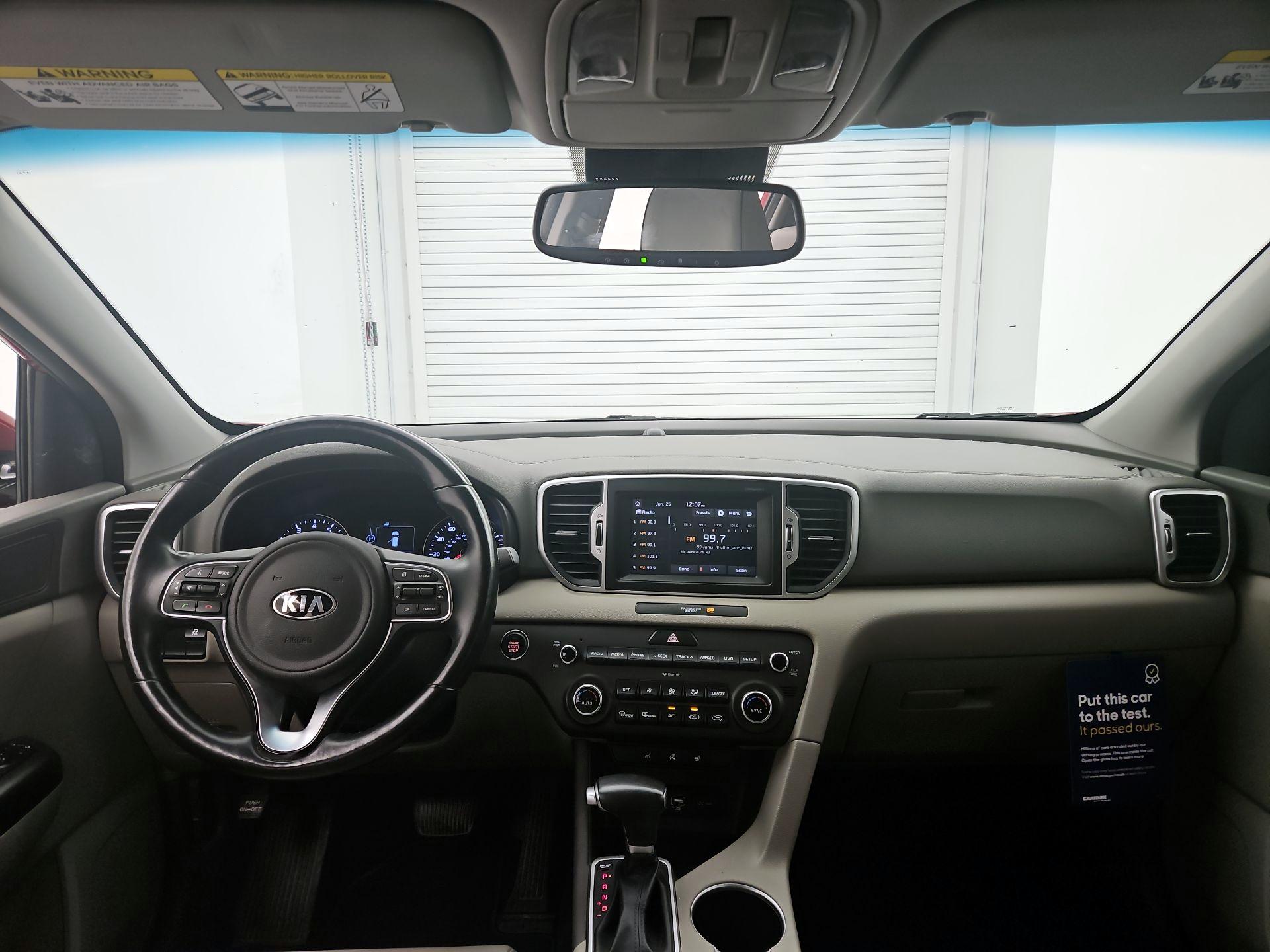 Thumbnail: 2017 Kia Sportage - 9
