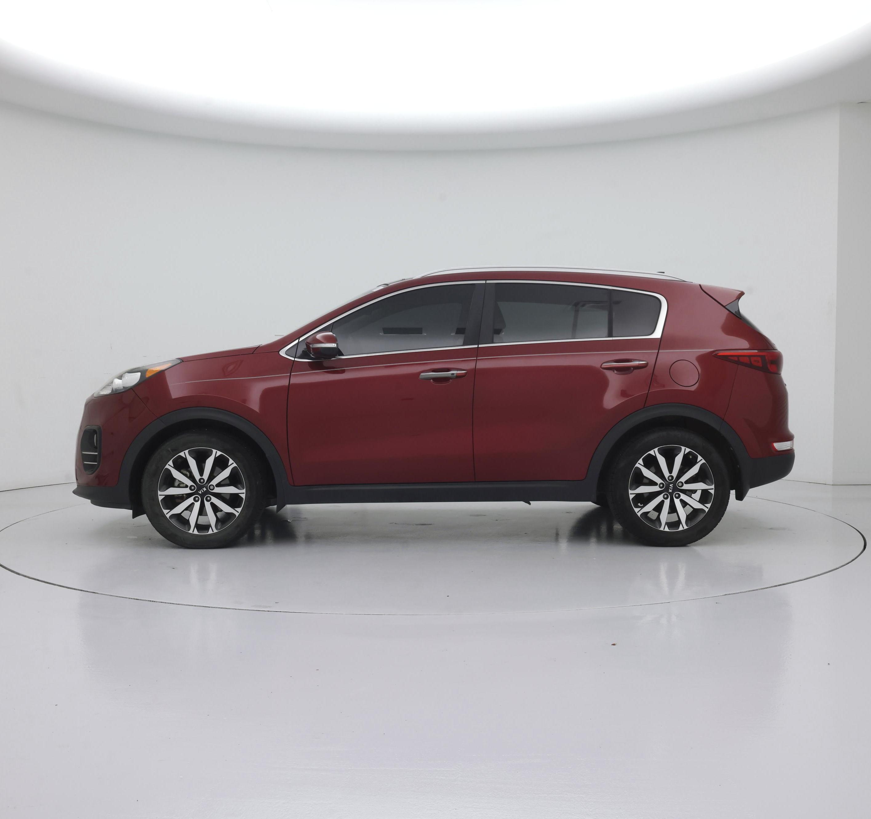 Thumbnail: 2017 Kia Sportage - 3