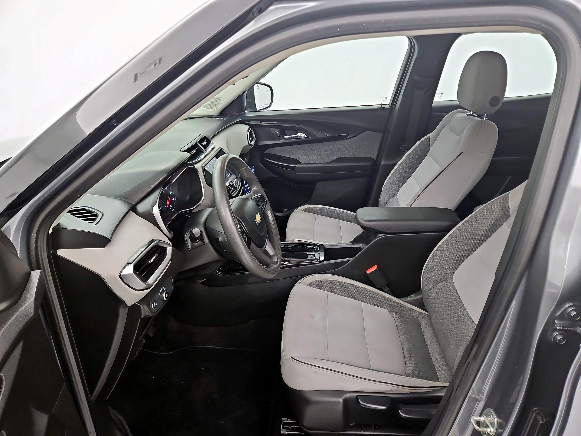 Thumbnail: 2021 Chevrolet TrailBlazer - 11