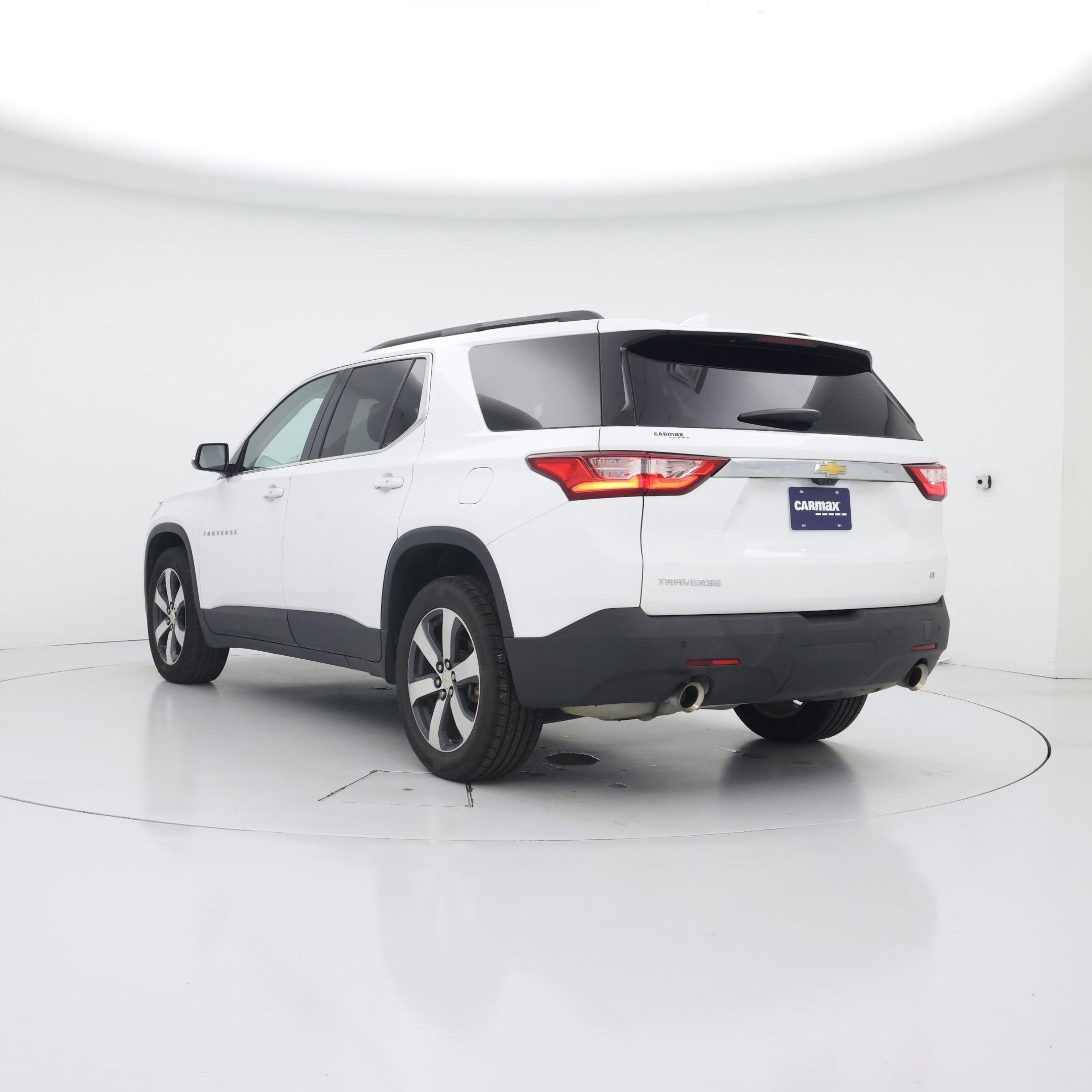 Thumbnail: 2019 Chevrolet Traverse - 2