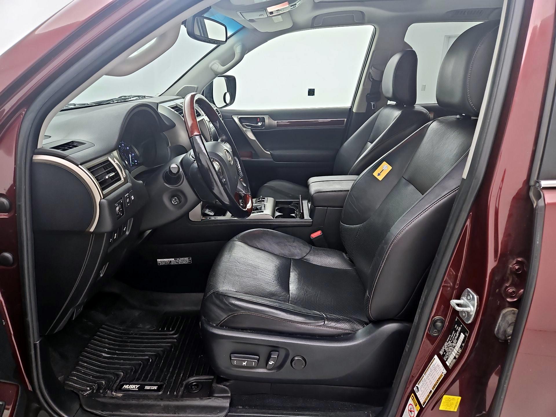 Thumbnail: 2016 Lexus GX - 11