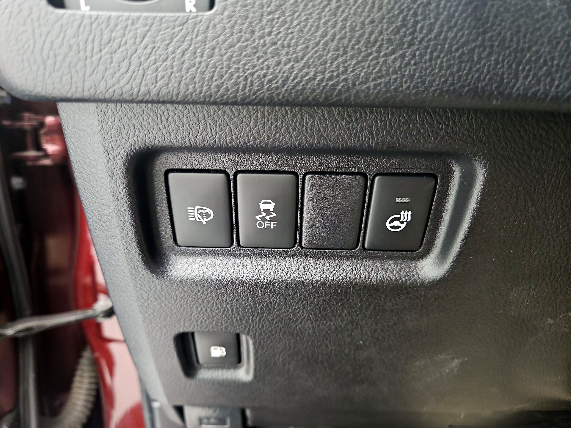 Thumbnail: 2016 Lexus GX - 13