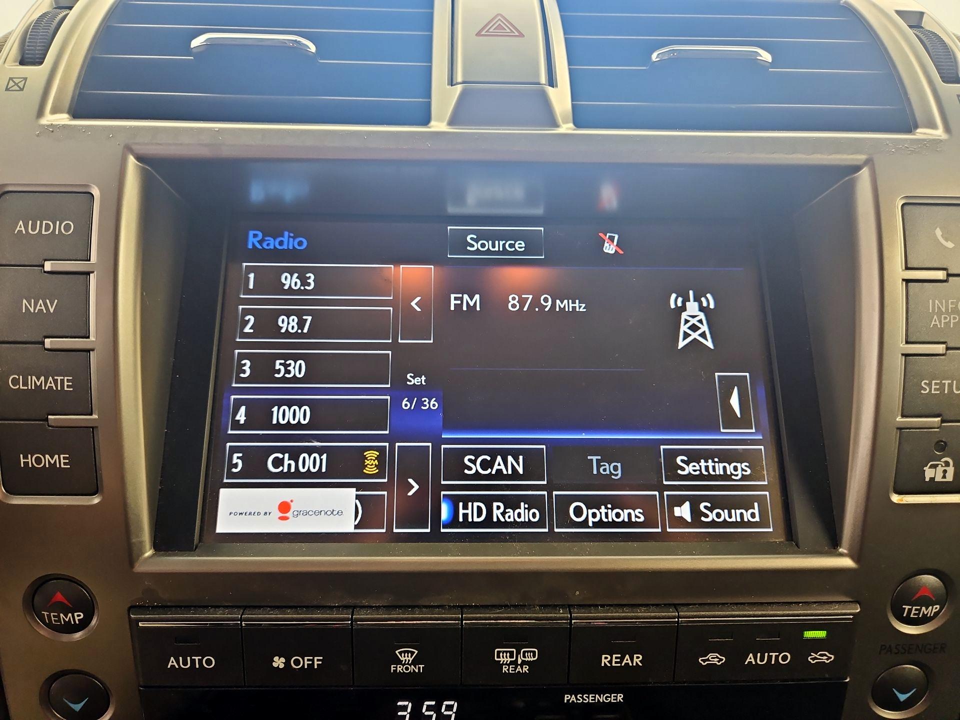 Thumbnail: 2016 Lexus GX - 16