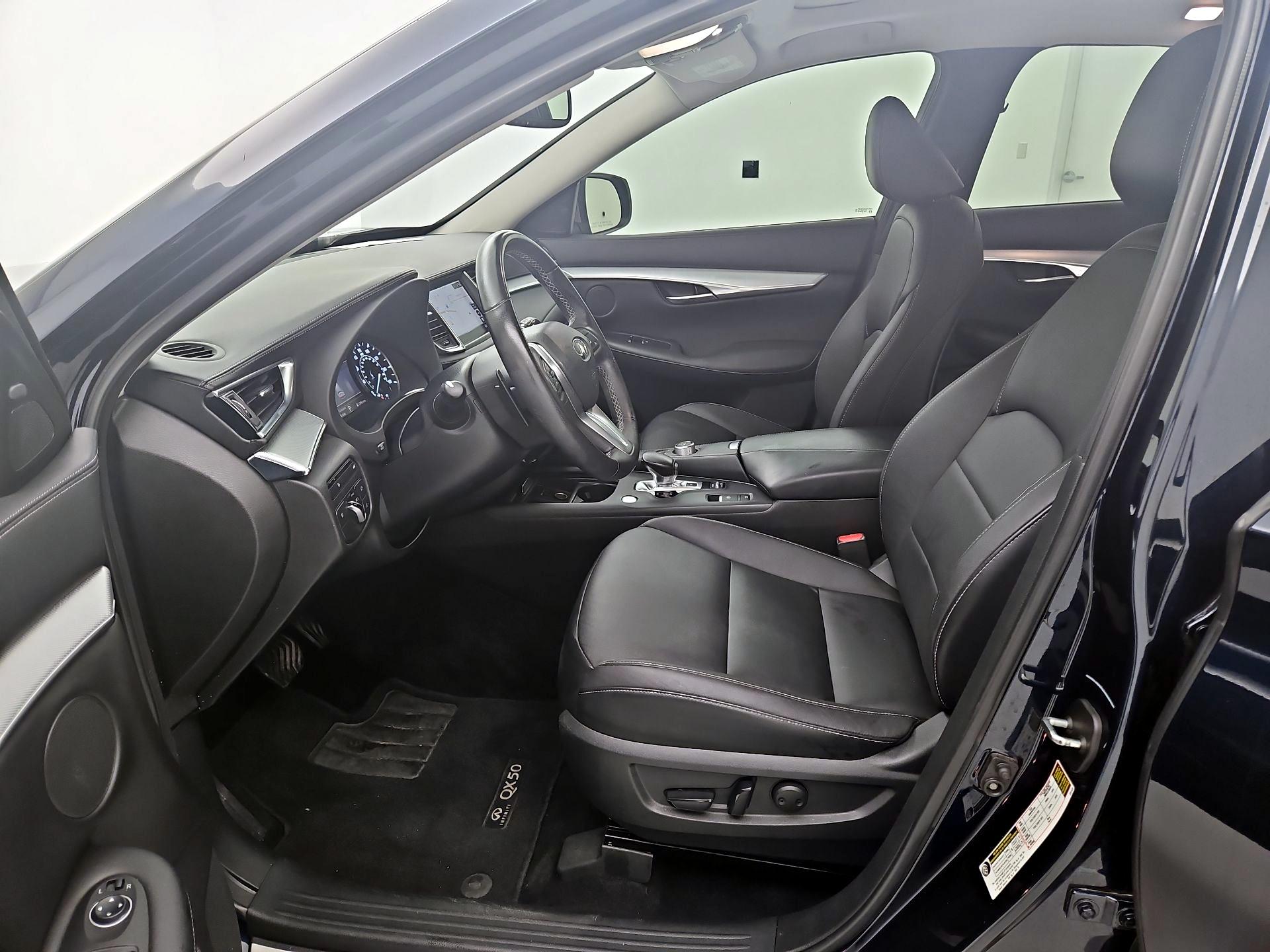 Thumbnail: 2020 INFINITI QX50 - 11