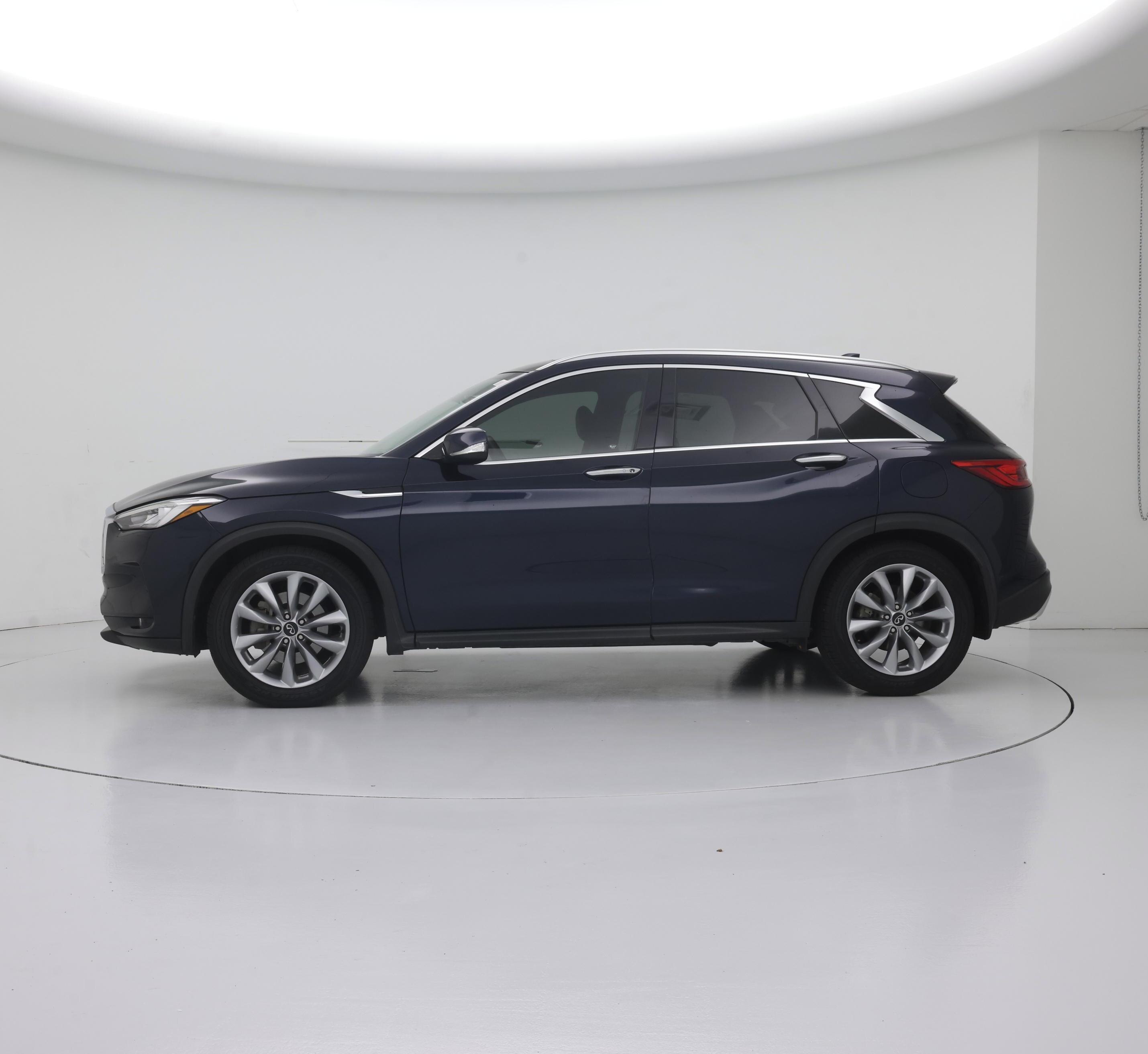 Thumbnail: 2020 INFINITI QX50 - 3