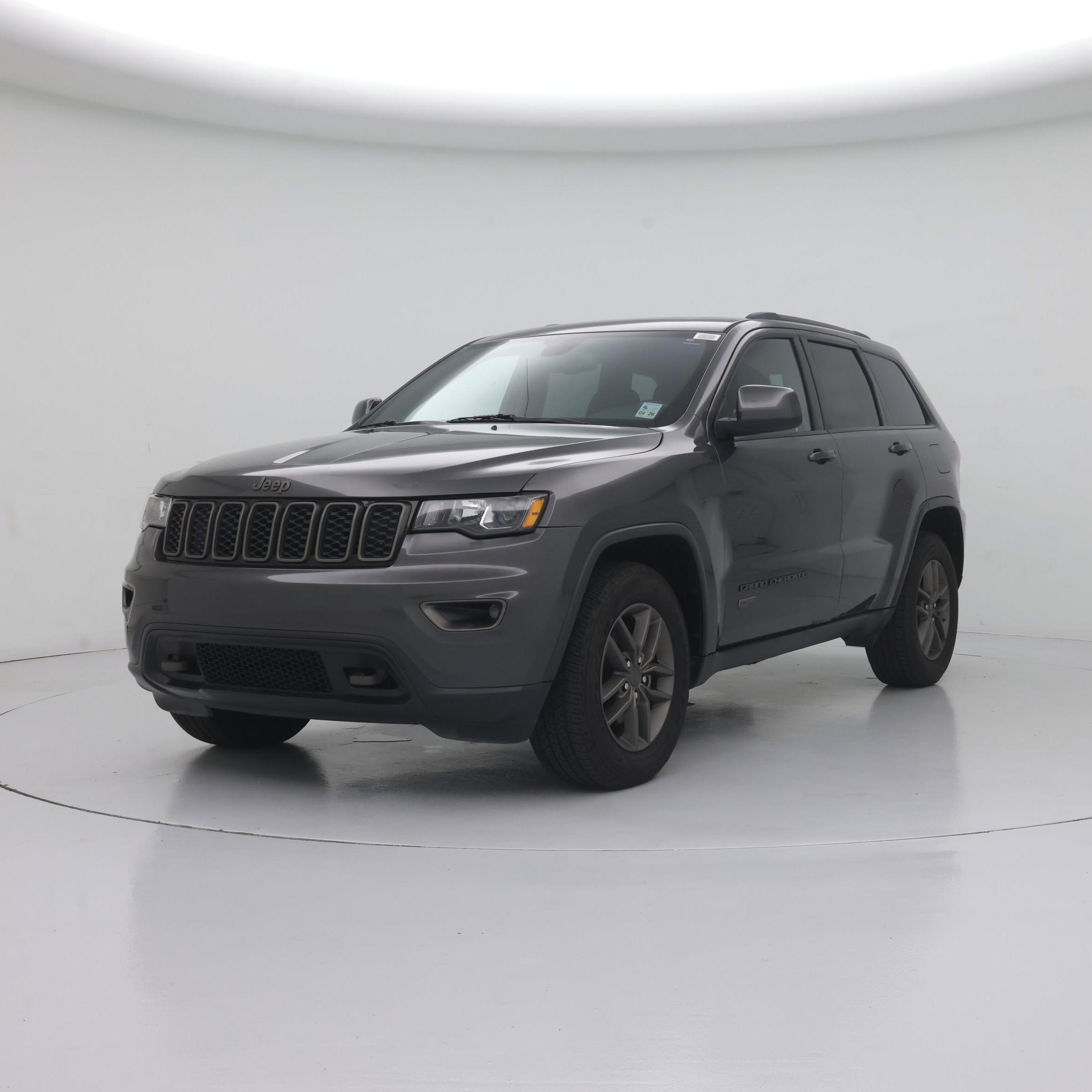 Thumbnail: 2016 Jeep Grand Cherokee - 4