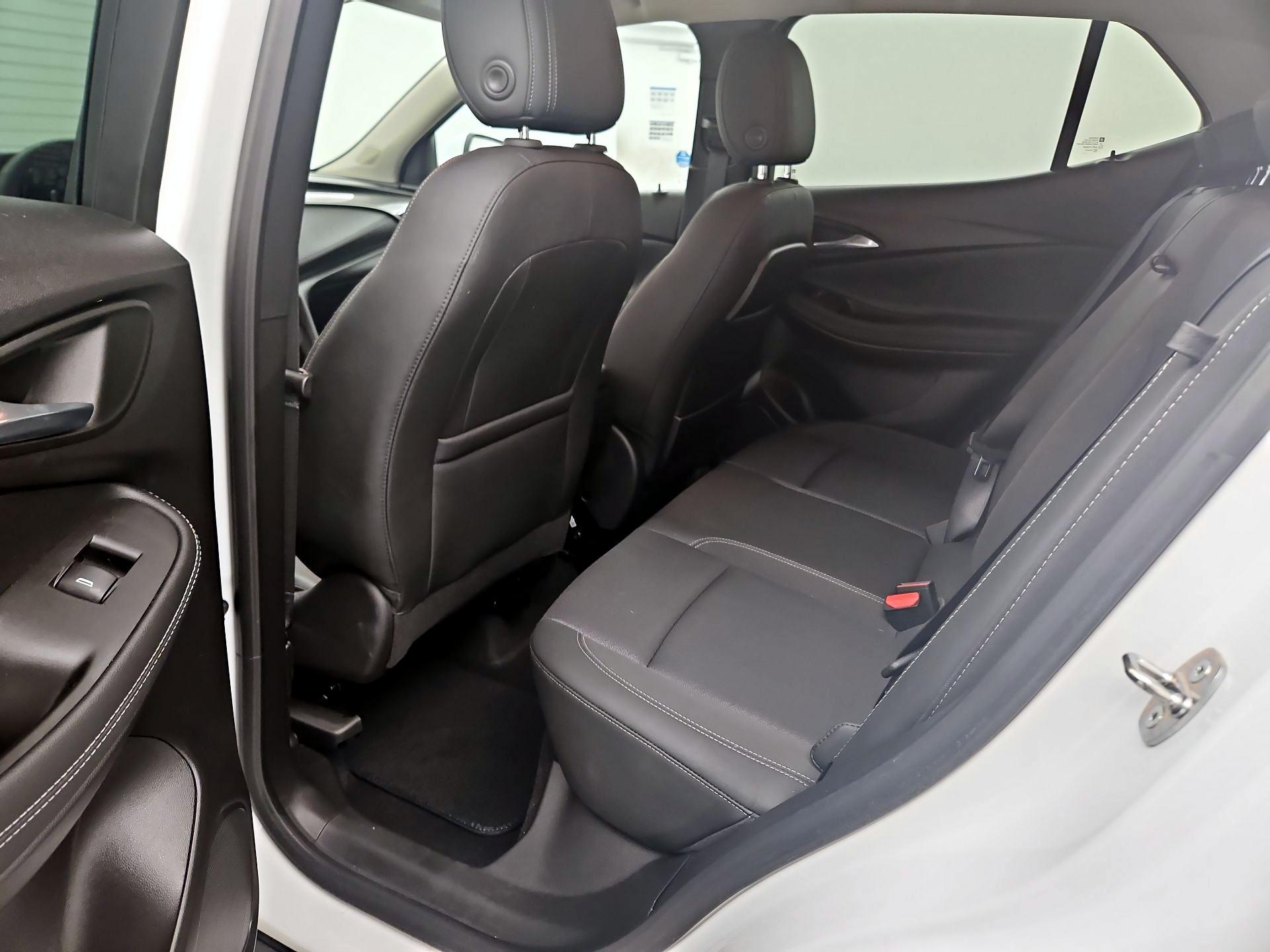 Thumbnail: 2022 Buick Encore GX - 19