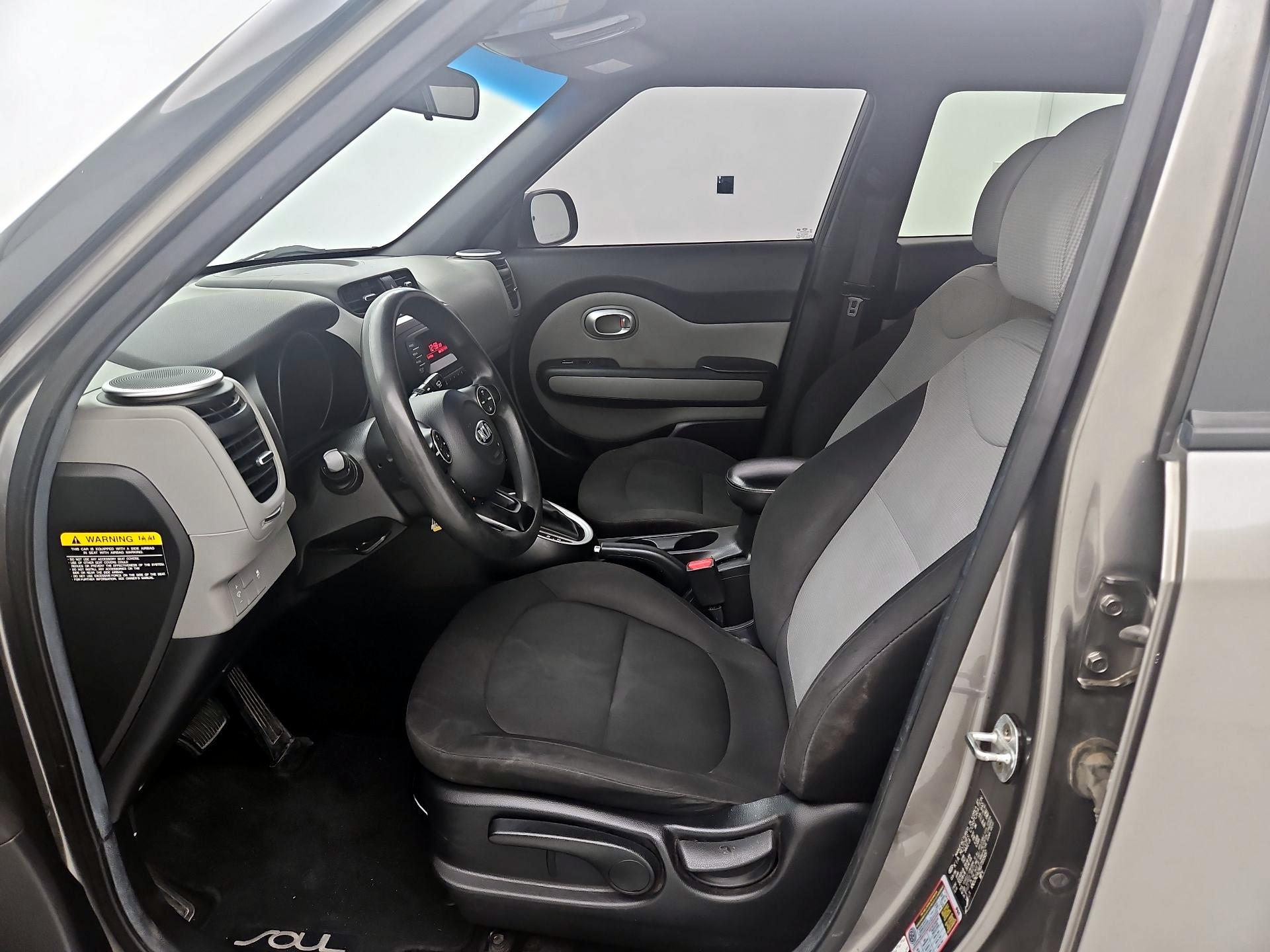 Thumbnail: 2016 Kia Soul - 11