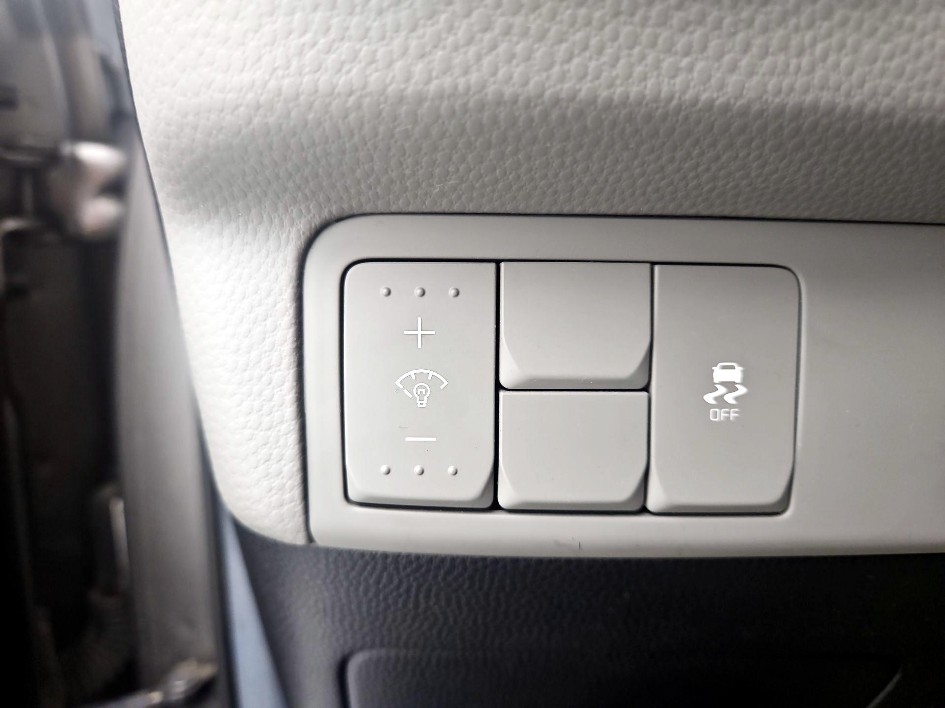 Thumbnail: 2016 Kia Soul - 13
