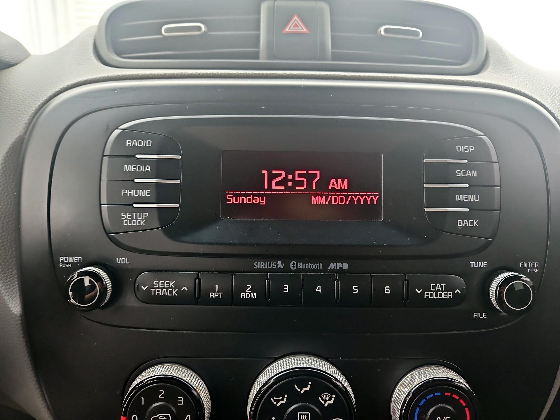 Thumbnail: 2016 Kia Soul - 14