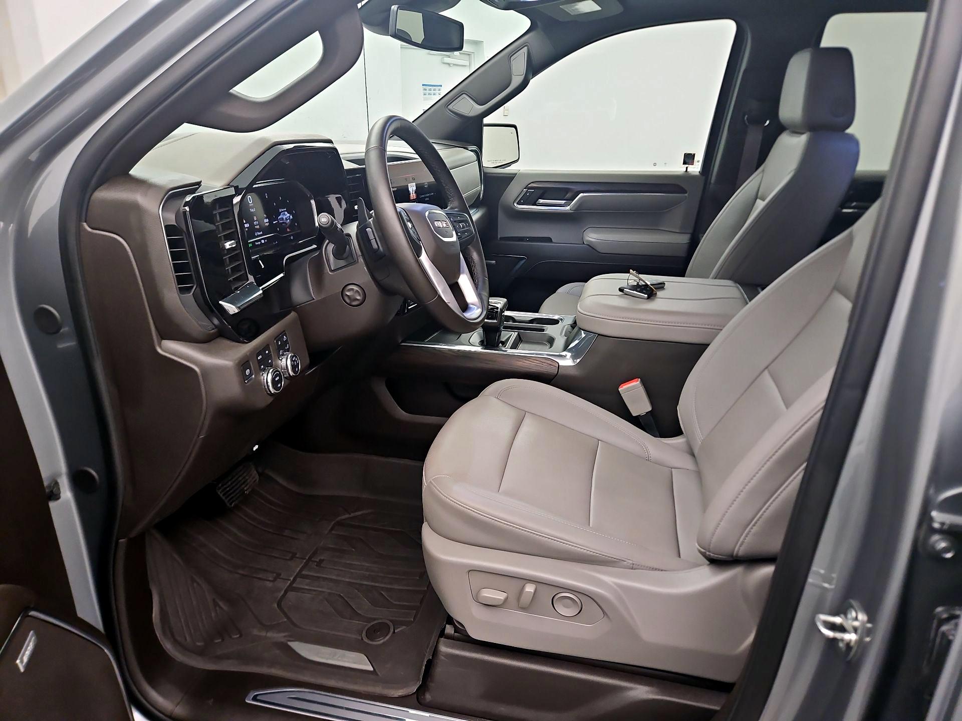 Thumbnail: 2024 GMC Sierra 1500 - 11