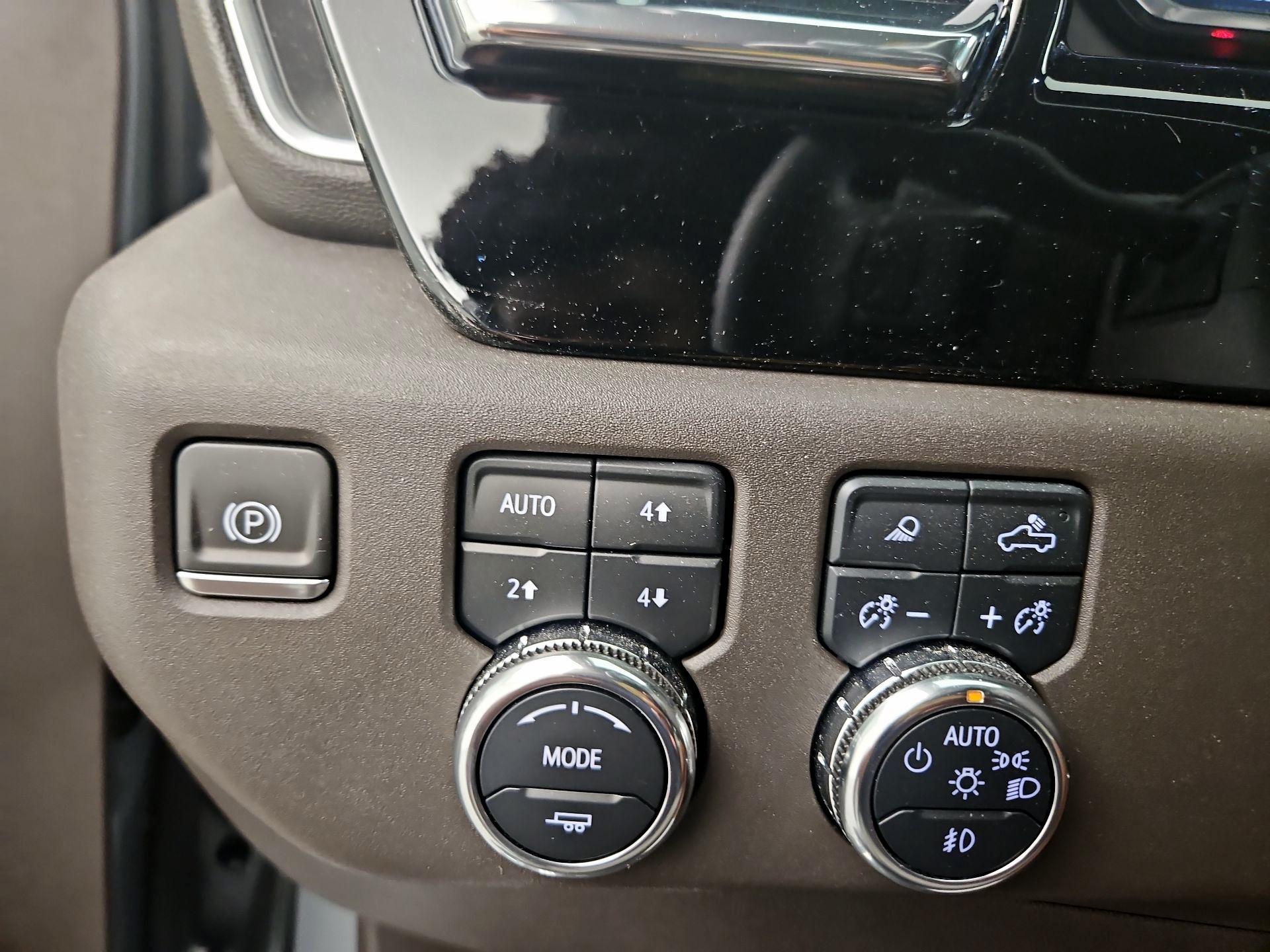 Thumbnail: 2024 GMC Sierra 1500 - 13