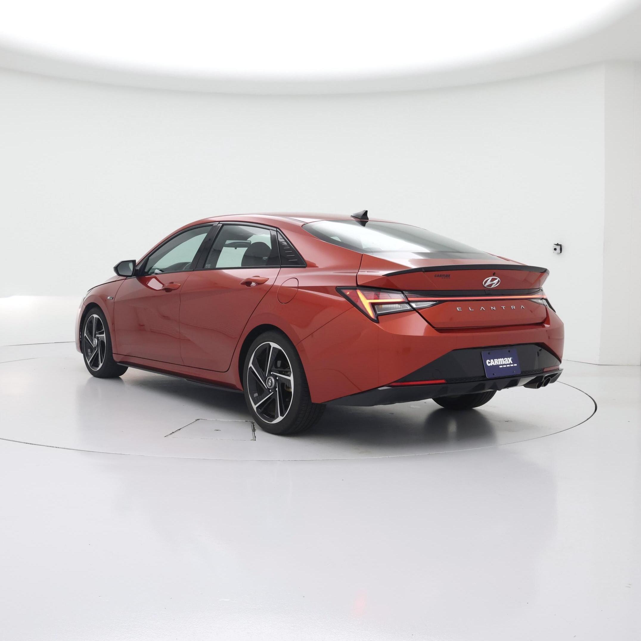 Thumbnail: 2022 Hyundai Elantra - 2