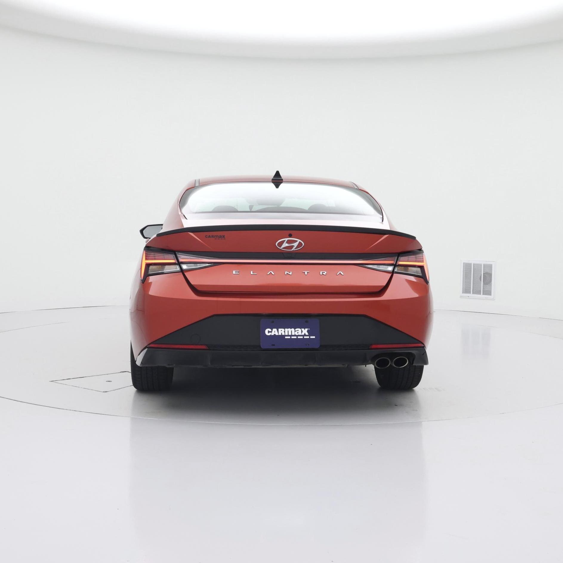 Thumbnail: 2022 Hyundai Elantra - 6