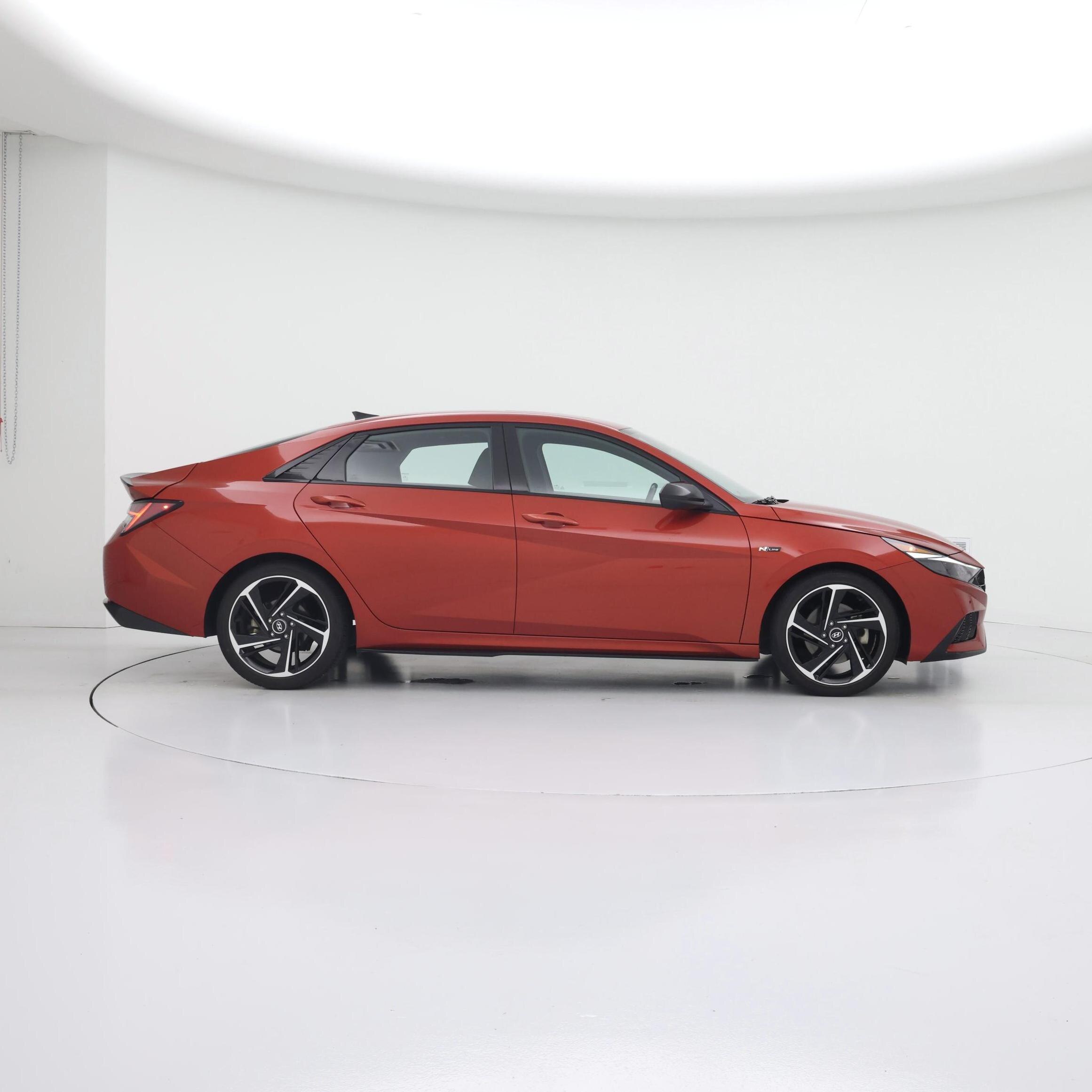 Thumbnail: 2022 Hyundai Elantra - 7