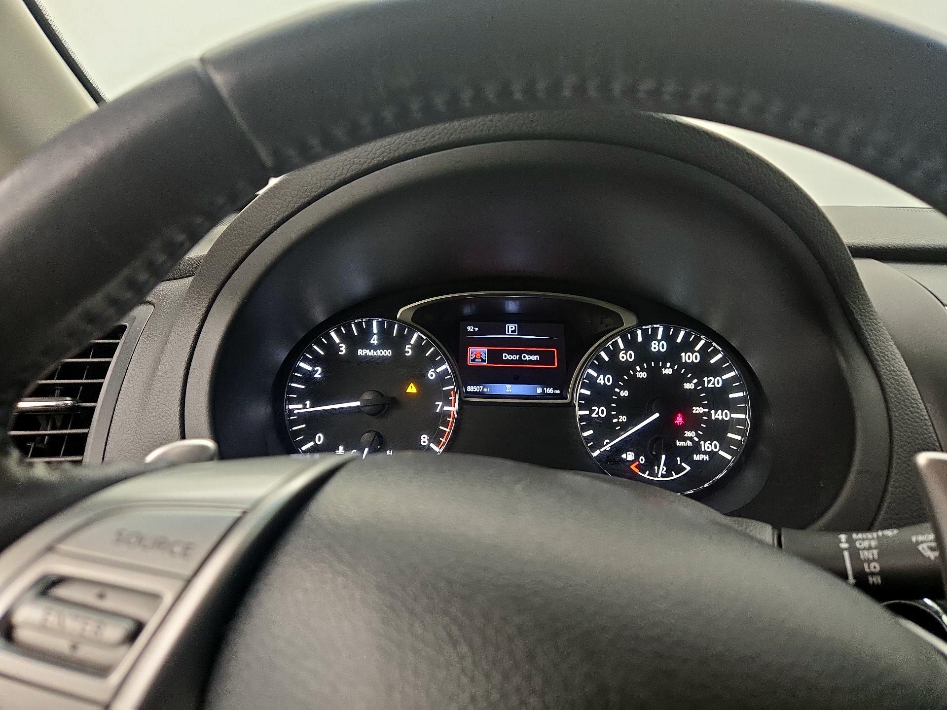 Thumbnail: 2018 Nissan Altima - 9