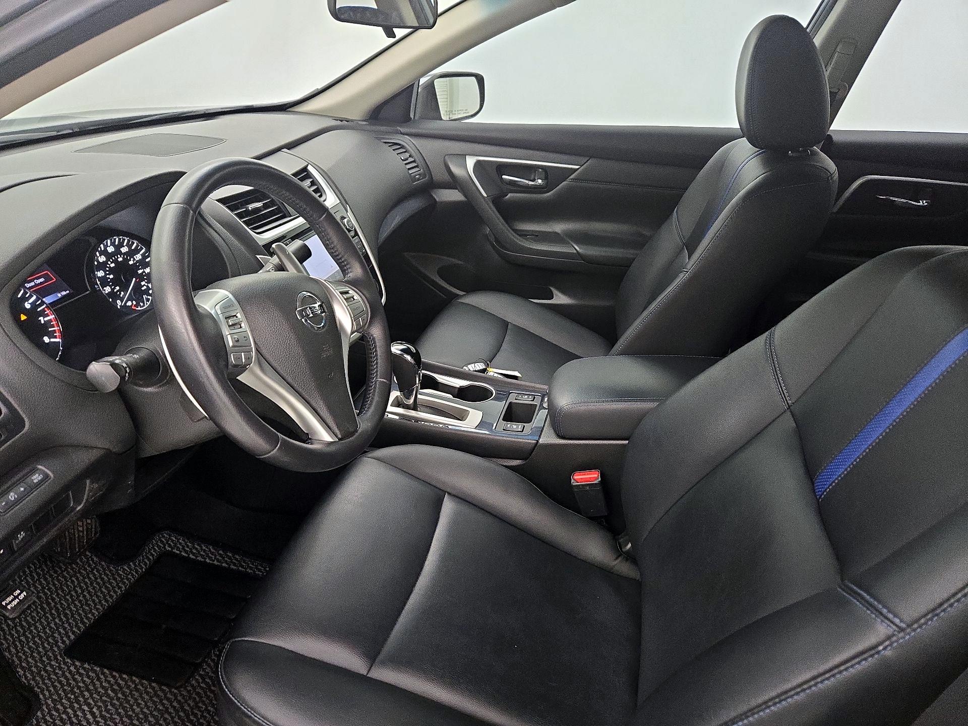 Thumbnail: 2018 Nissan Altima - 11