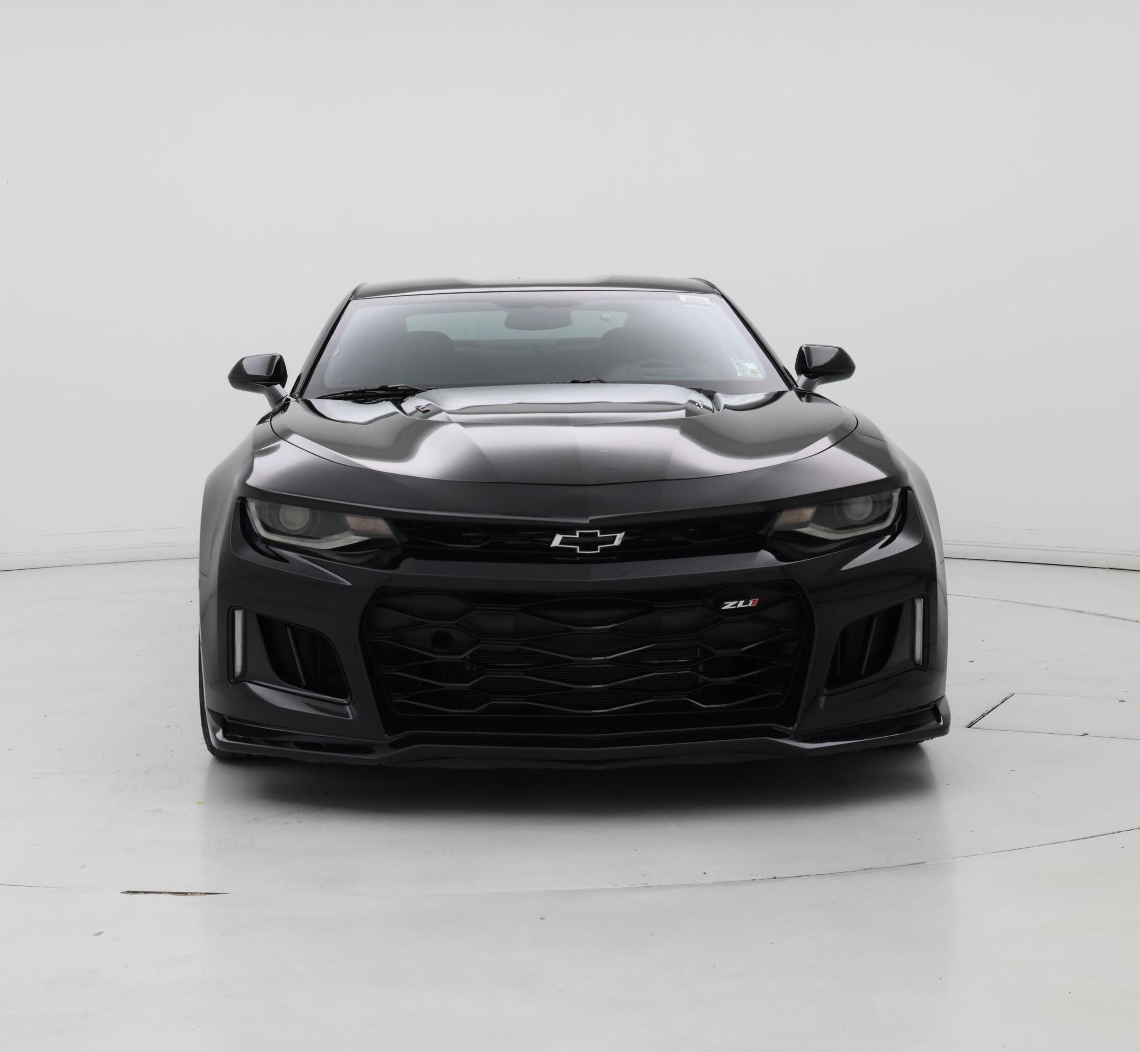 Thumbnail: 2018 Chevrolet Camaro - 5