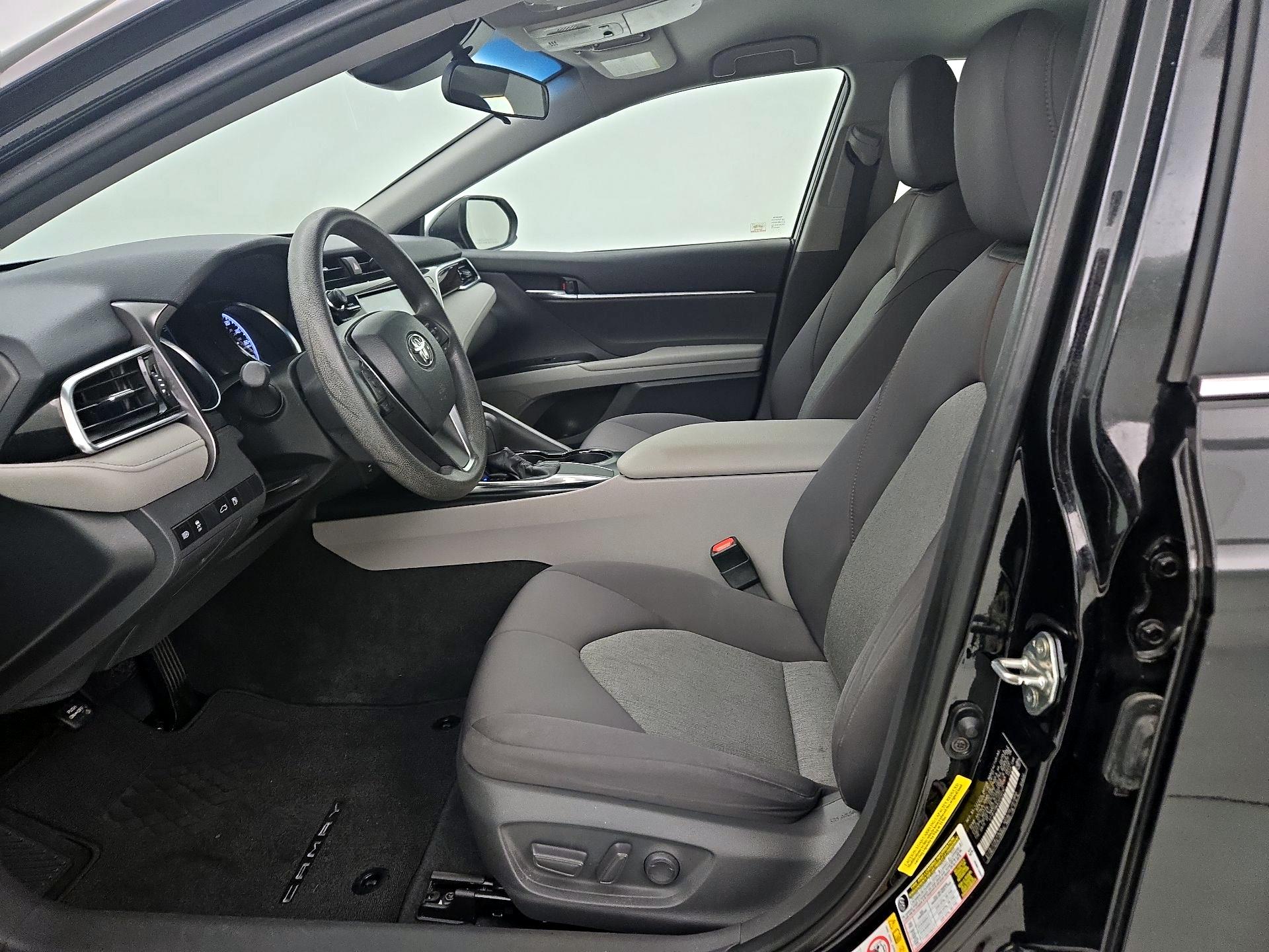 Thumbnail: 2018 Toyota Camry - 11