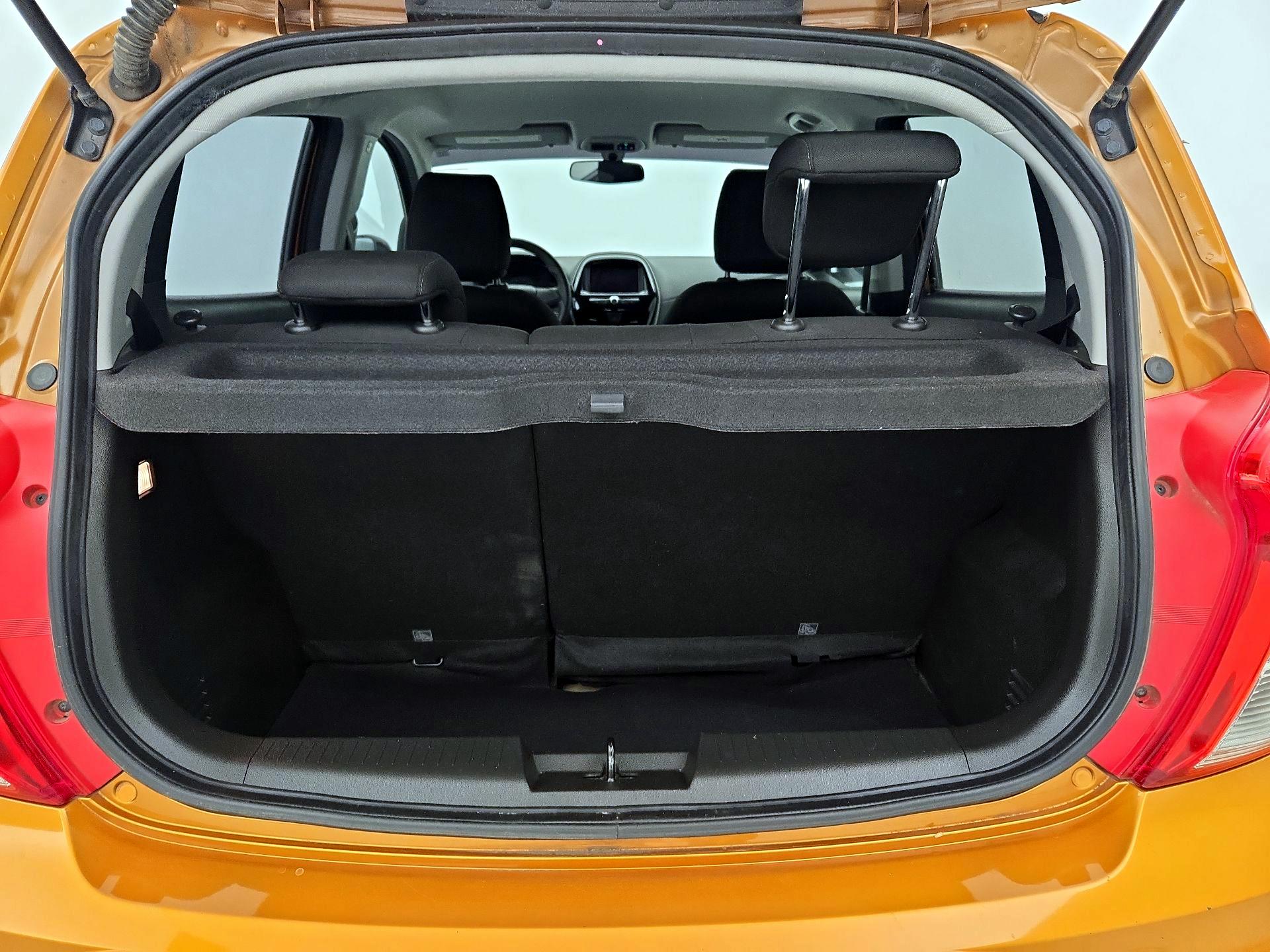 Thumbnail: 2019 Chevrolet Spark - 20