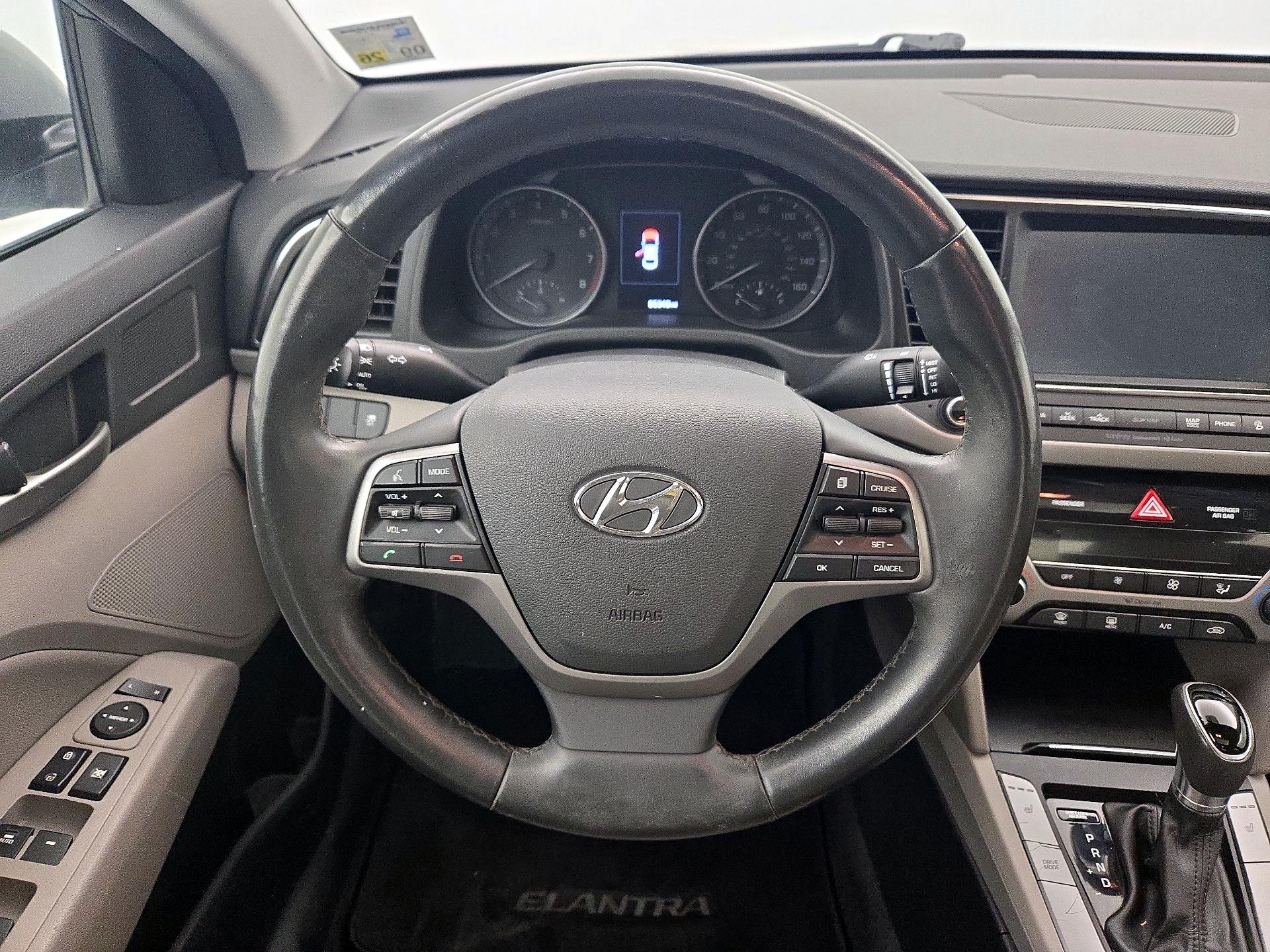 Thumbnail: 2017 Hyundai Elantra - 10