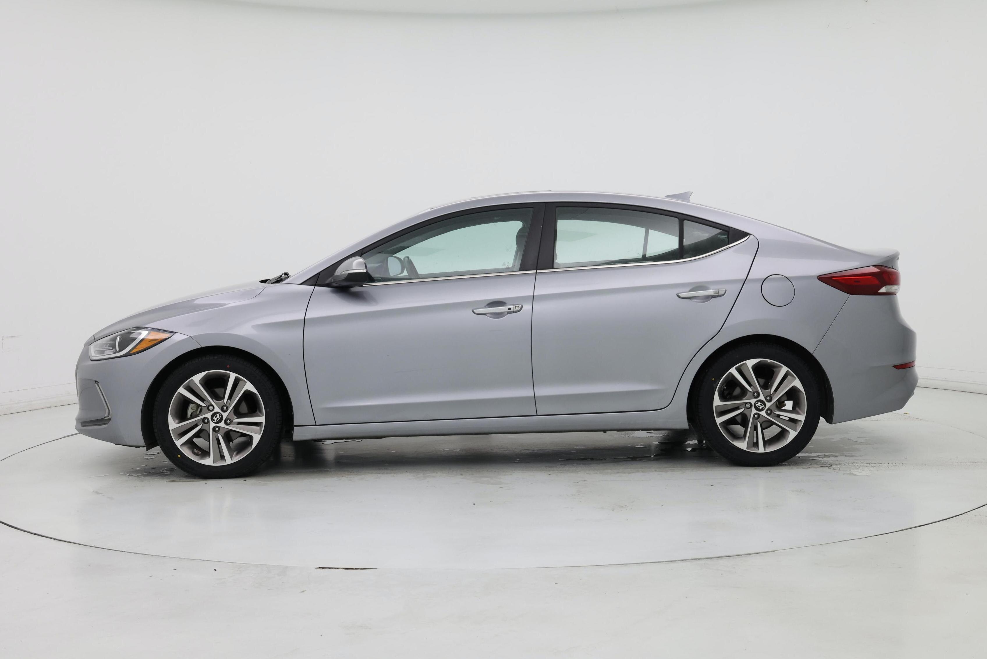 Thumbnail: 2017 Hyundai Elantra - 3