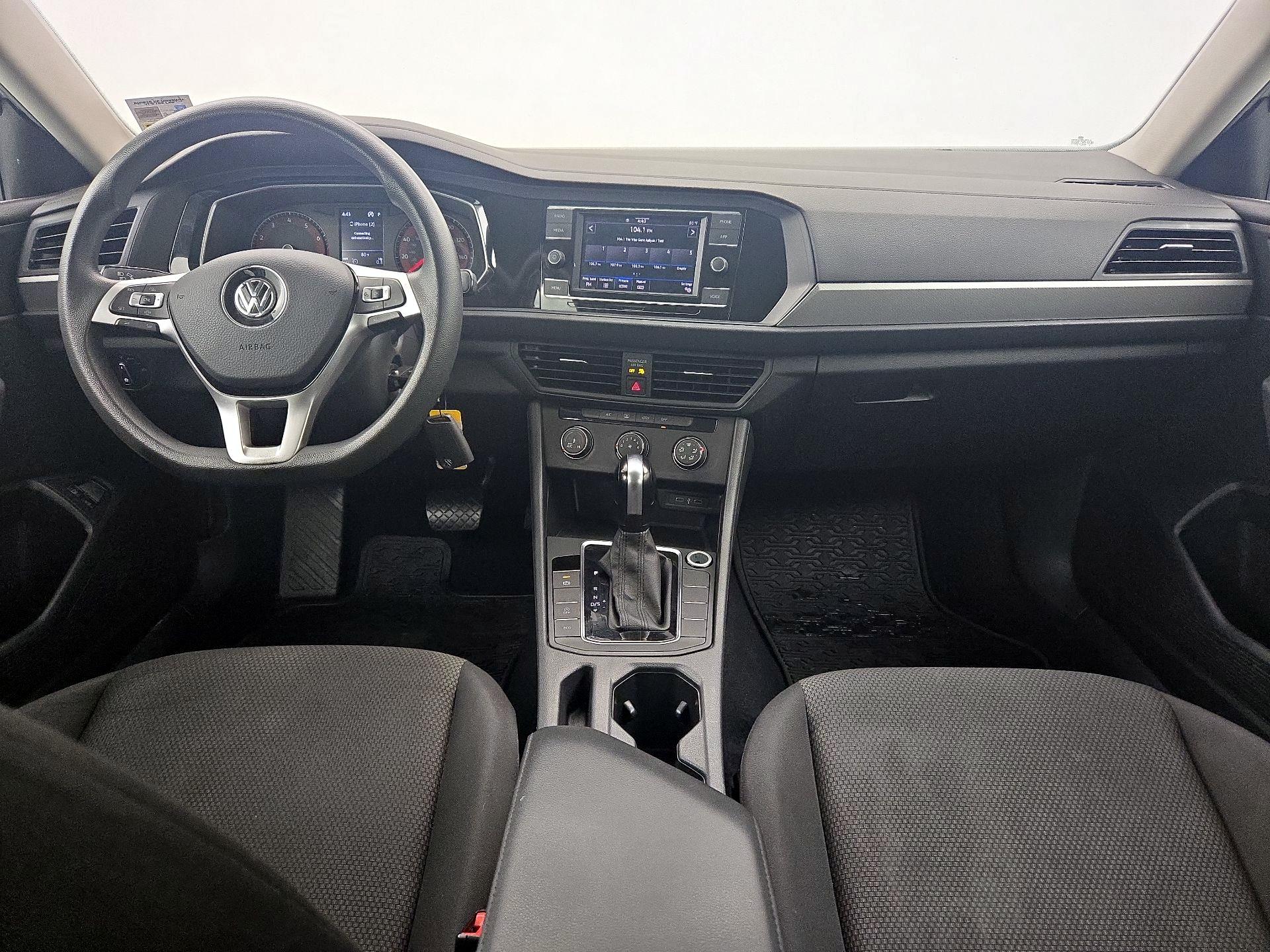 Thumbnail: 2021 Volkswagen Jetta - 9