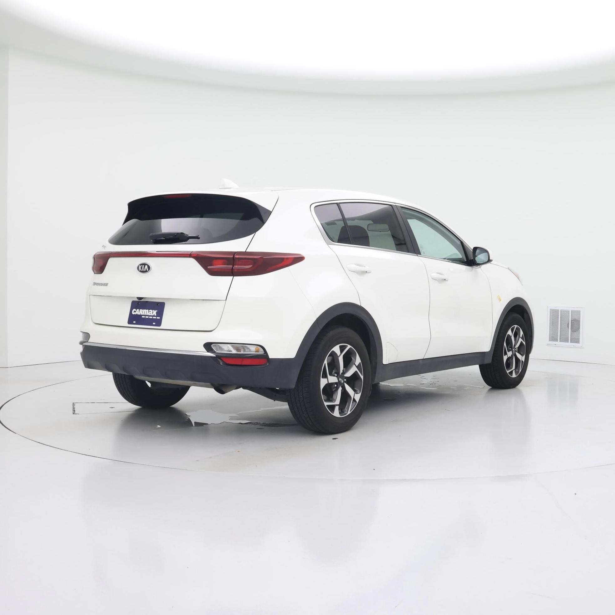 Thumbnail: 2022 Kia Sportage - 8