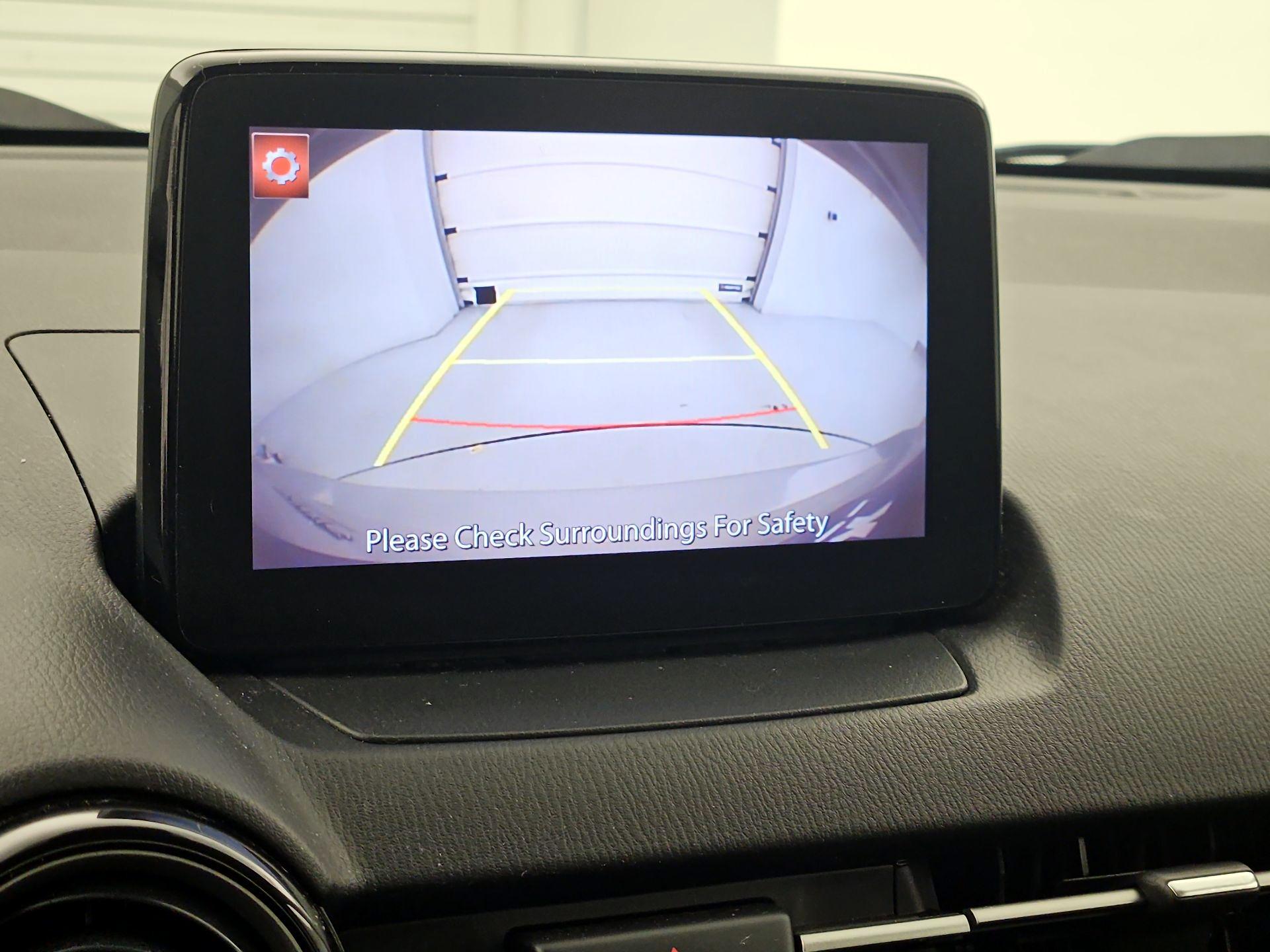 Thumbnail: 2019 Toyota Yaris - 14