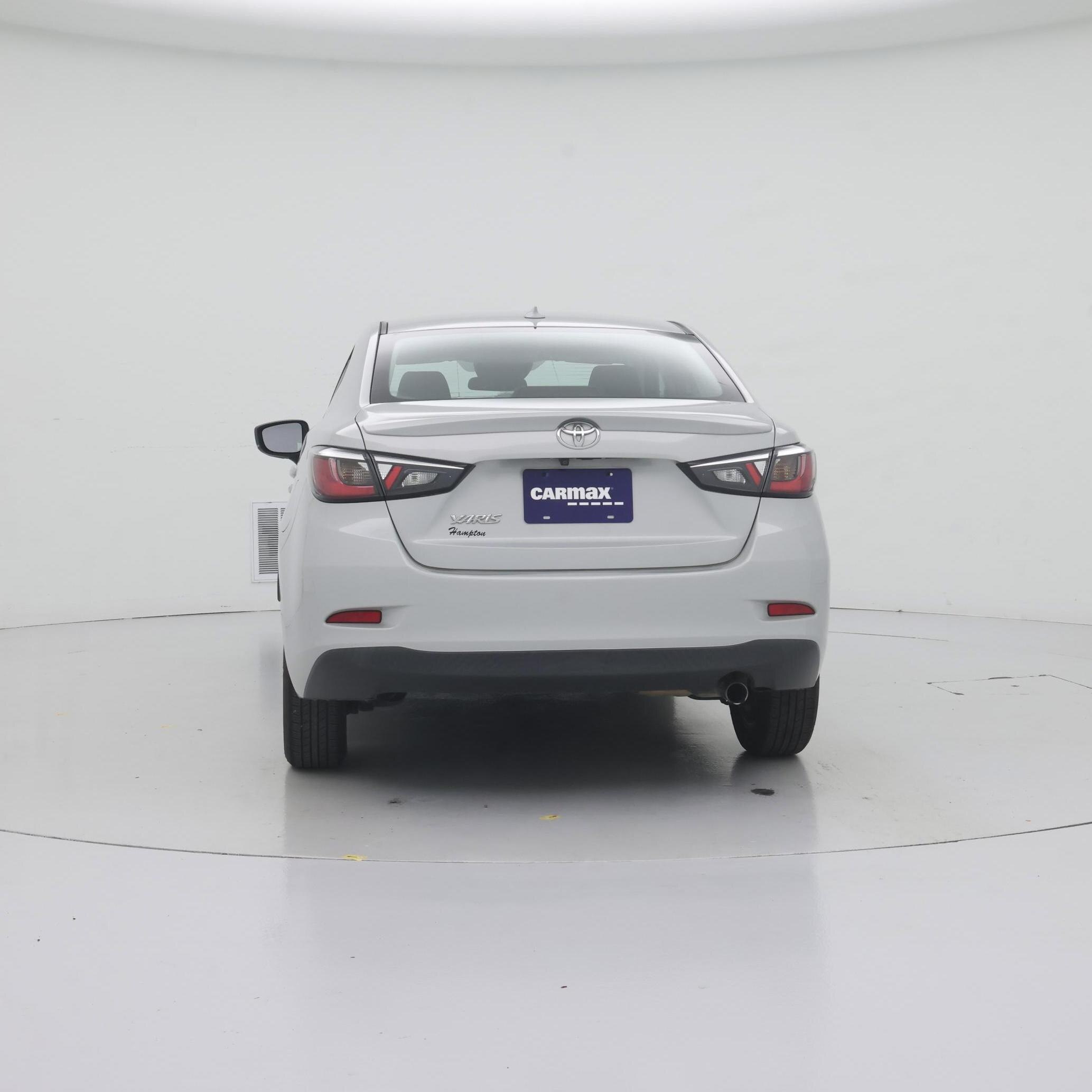 Thumbnail: 2019 Toyota Yaris - 6