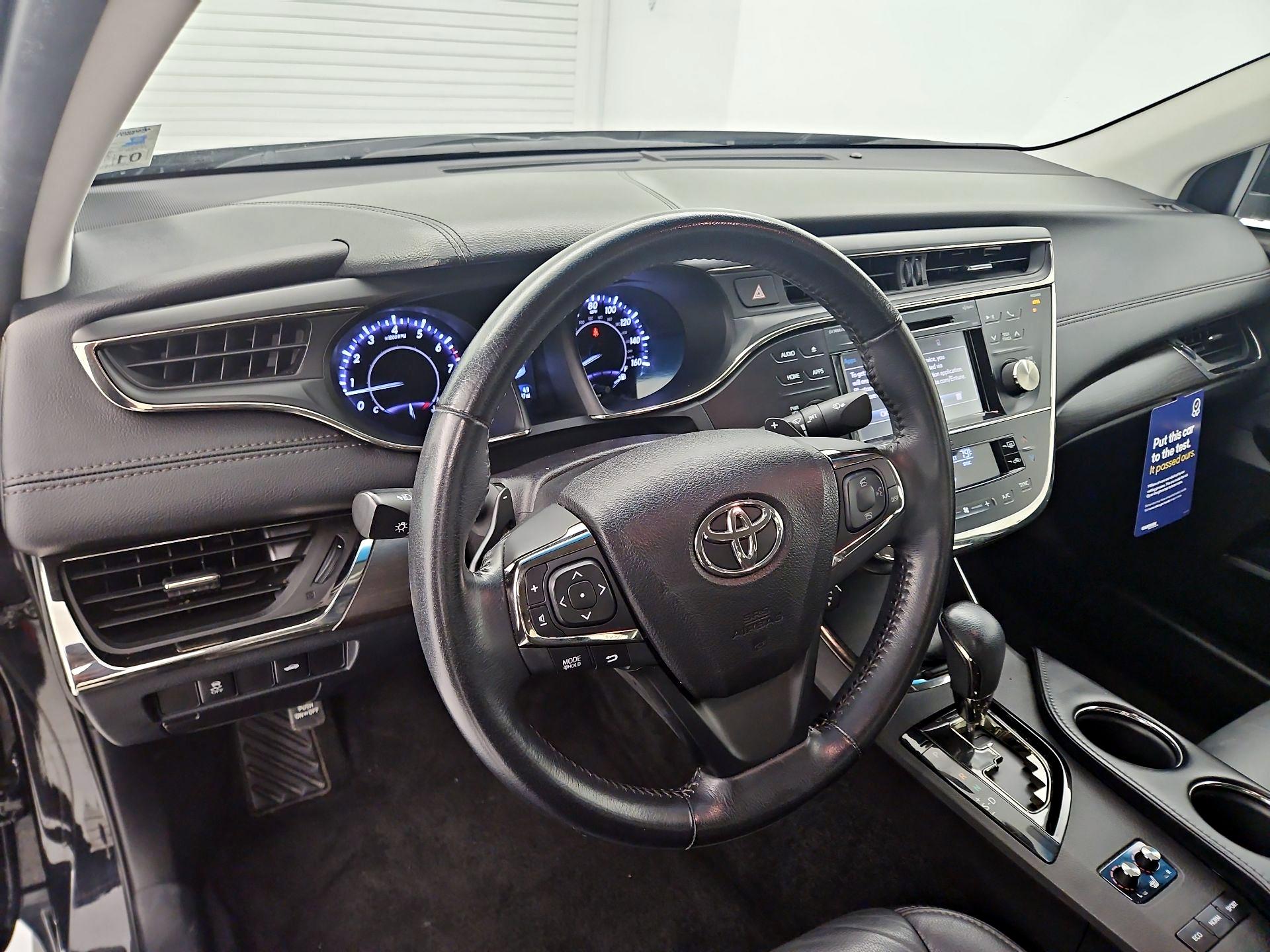 Thumbnail: 2016 Toyota Avalon - 9
