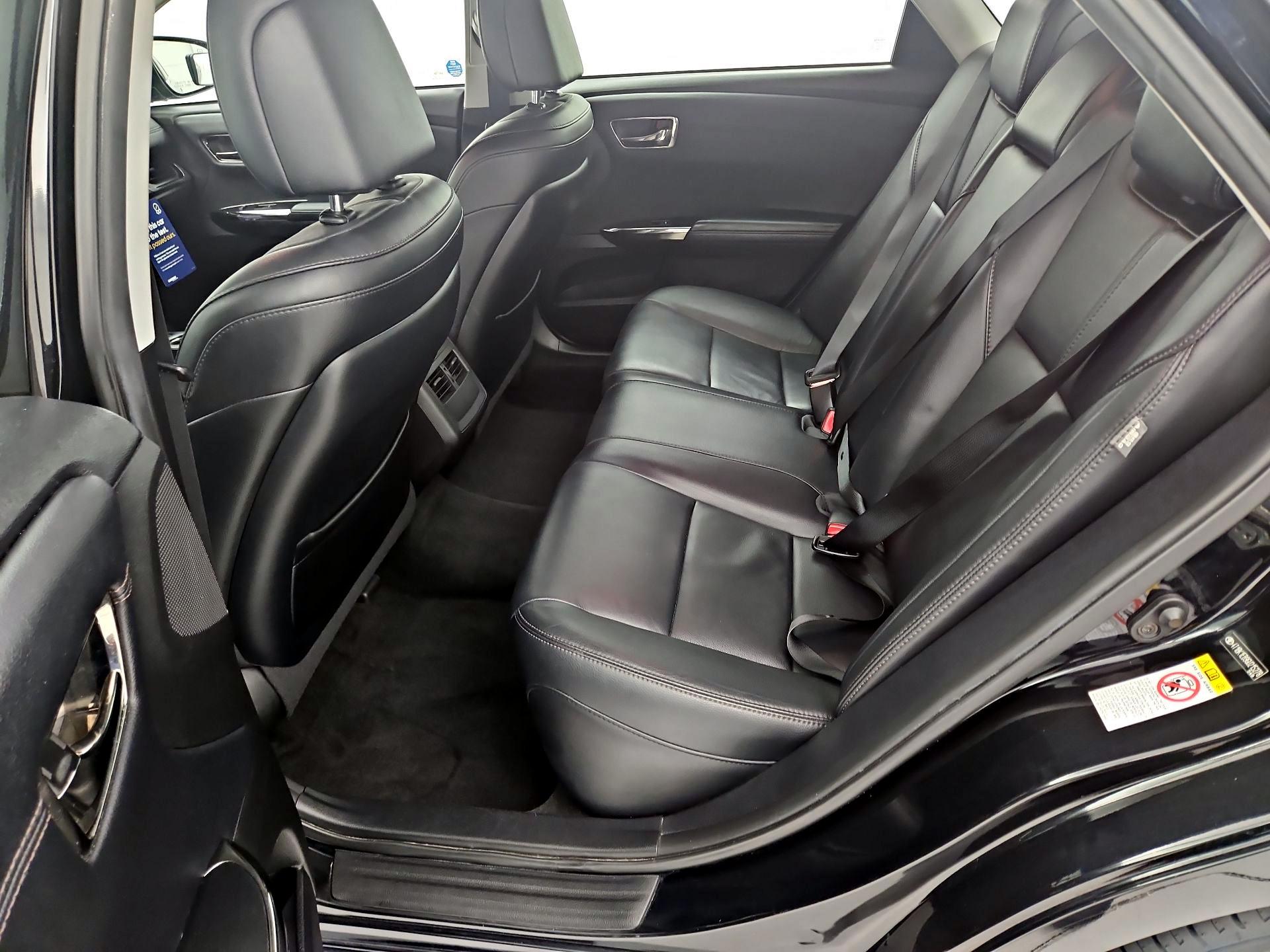 Thumbnail: 2016 Toyota Avalon - 20