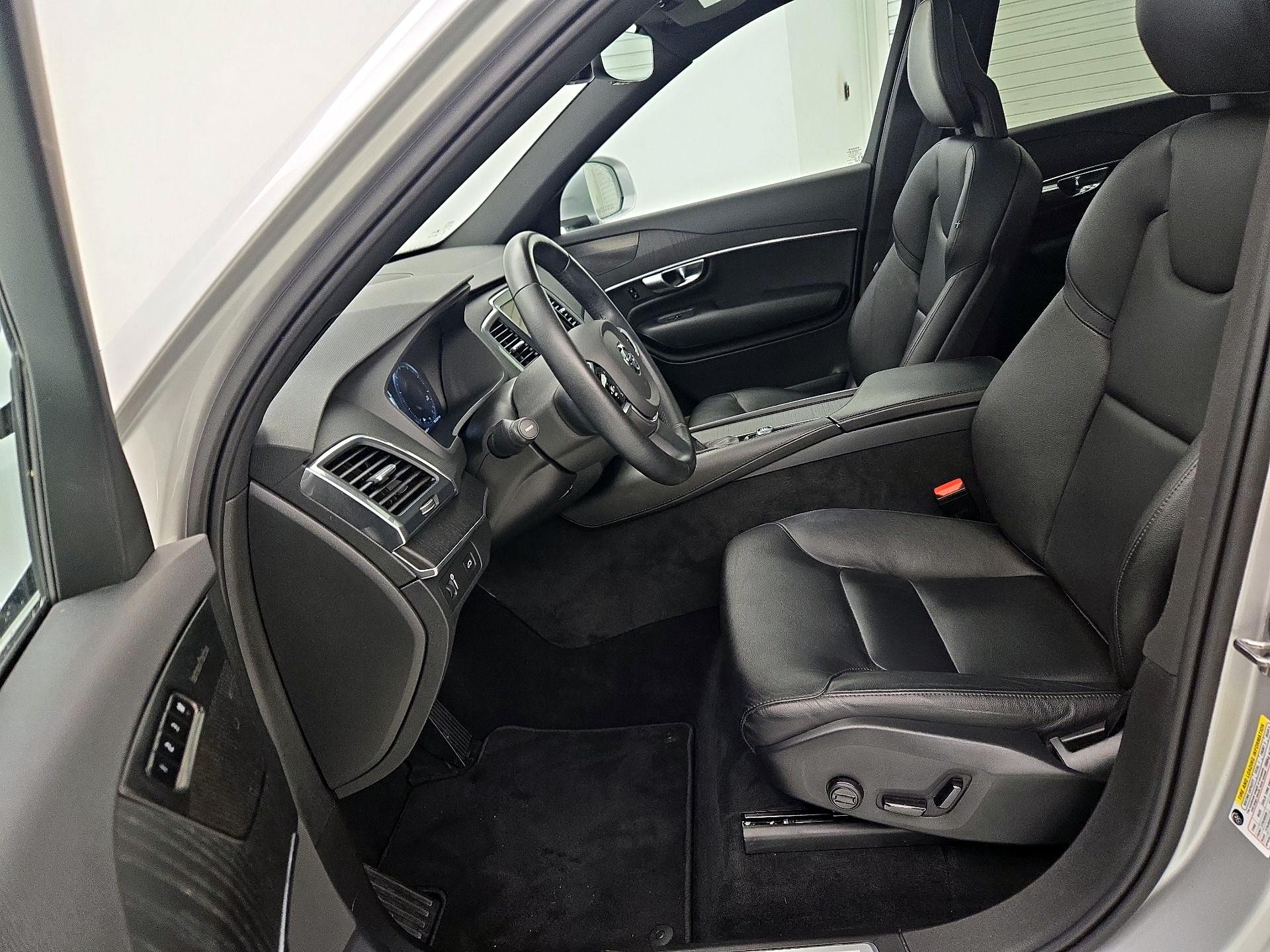 Thumbnail: 2020 Volvo XC90 - 11