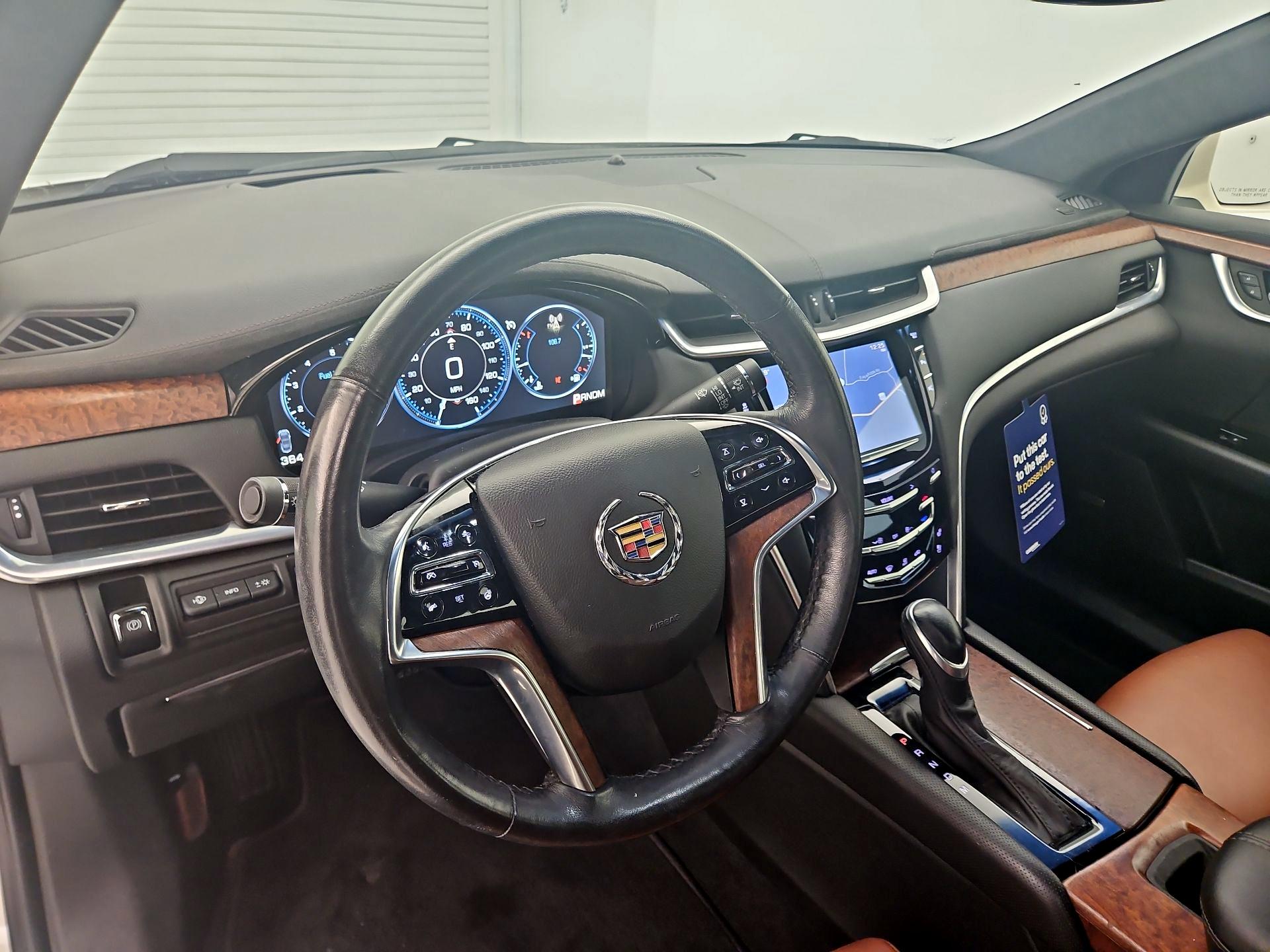 Thumbnail: 2015 Cadillac XTS - 9
