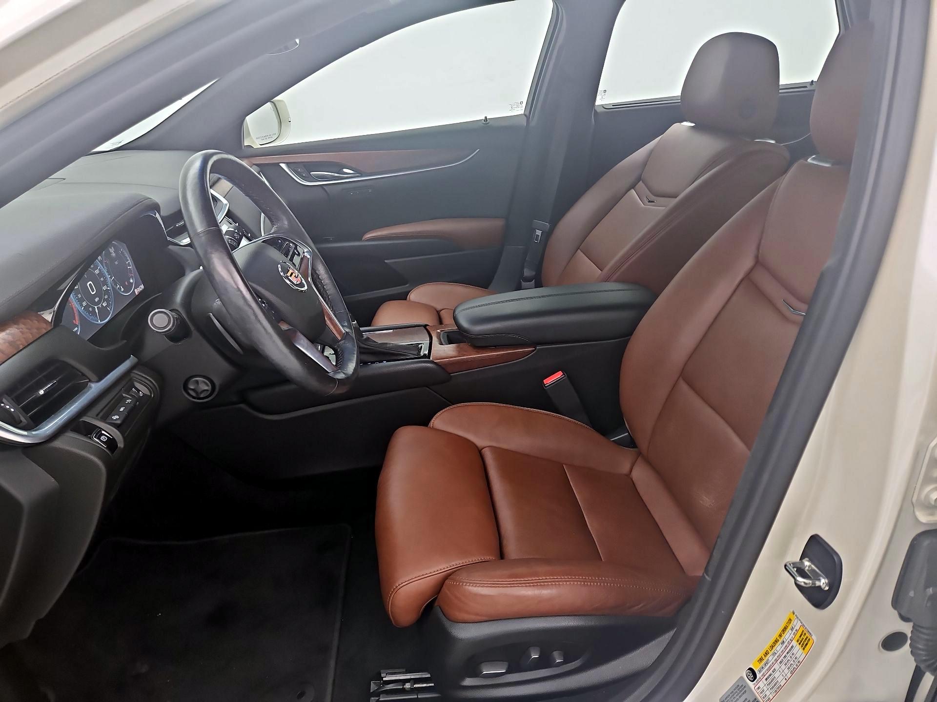 Thumbnail: 2015 Cadillac XTS - 11