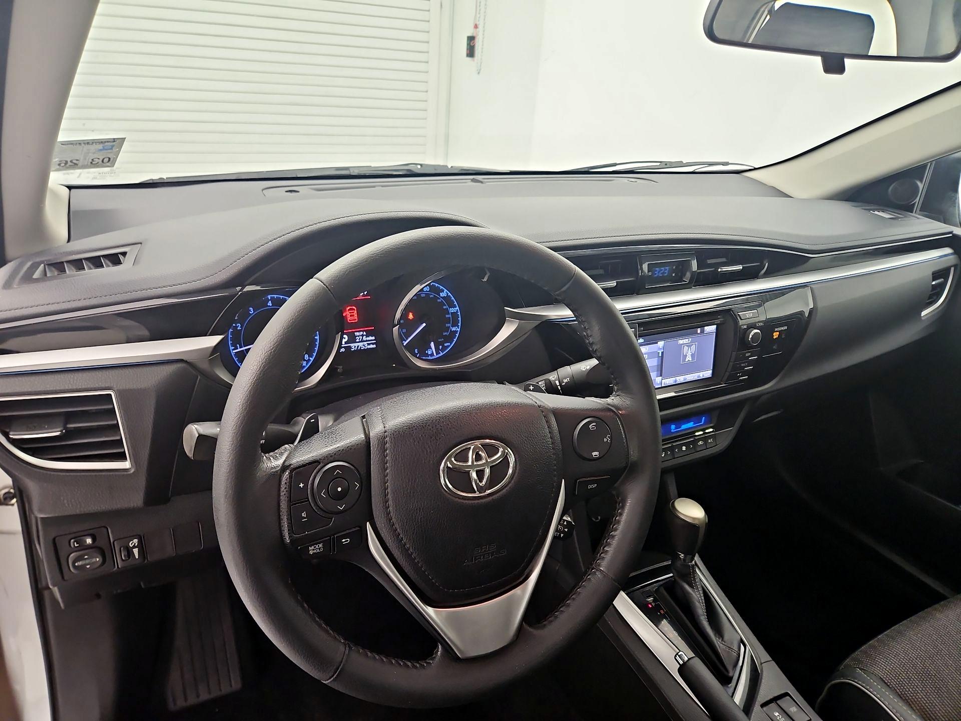 Thumbnail: 2014 Toyota Corolla - 9