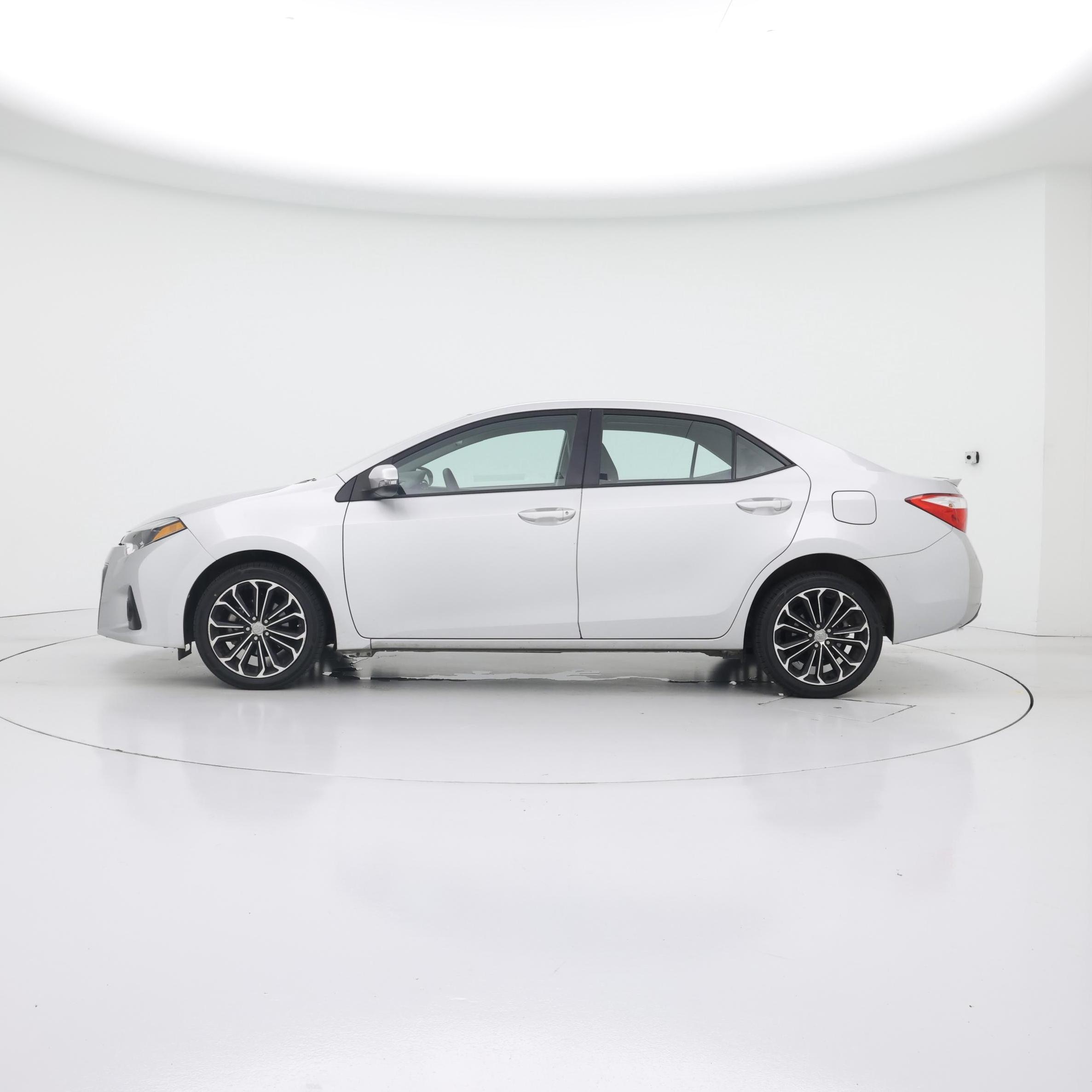 Thumbnail: 2014 Toyota Corolla - 3