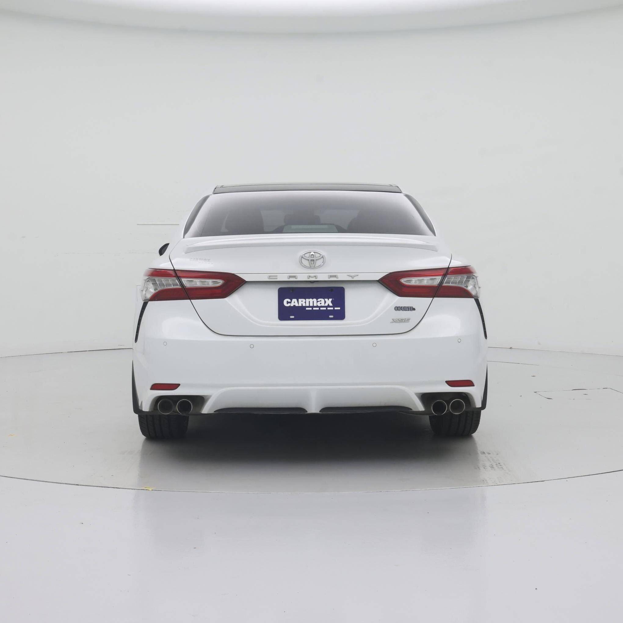 Thumbnail: 2018 Toyota Camry - 4