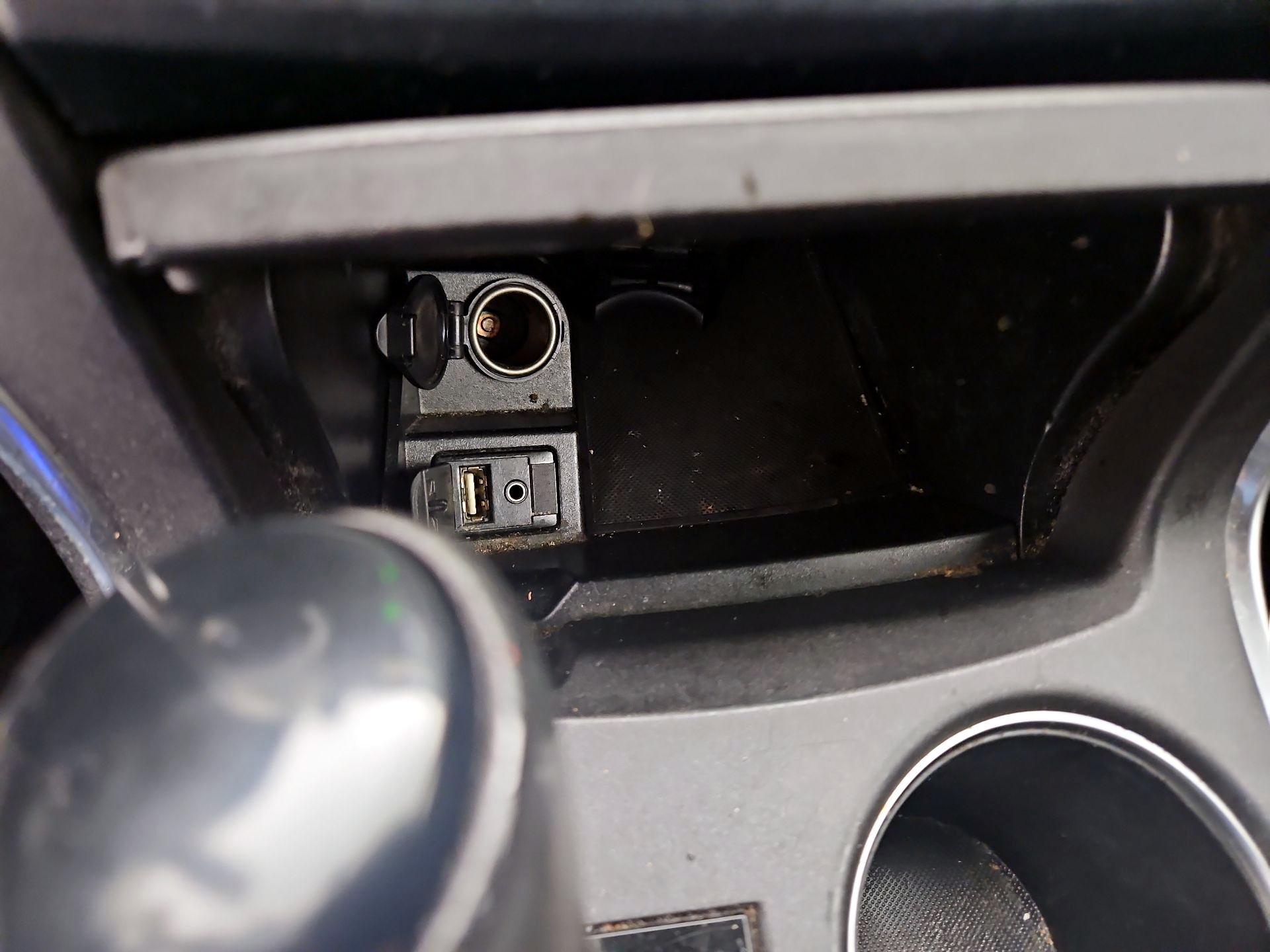 Thumbnail: 2017 Toyota Camry - 16